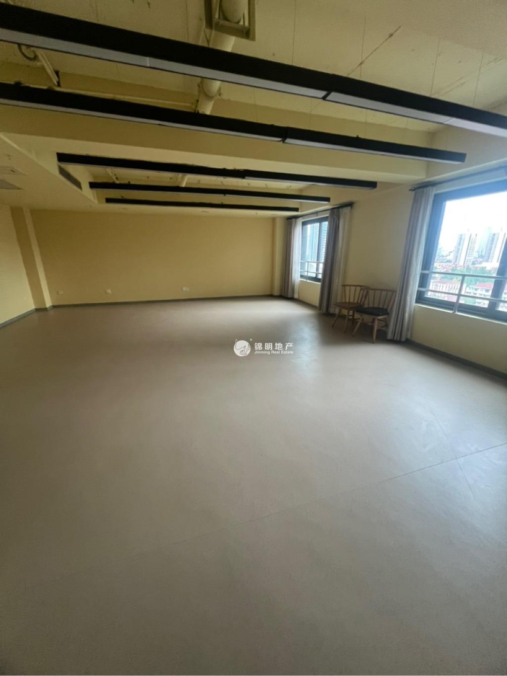 中山公园舜元企业发展大厦91平米写字楼出租