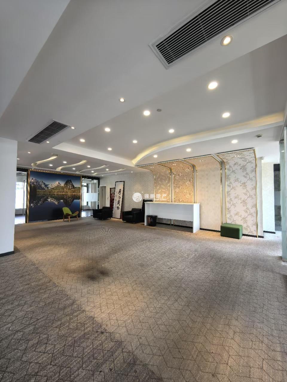 静安新城九歌商务中心370平米写字楼出租