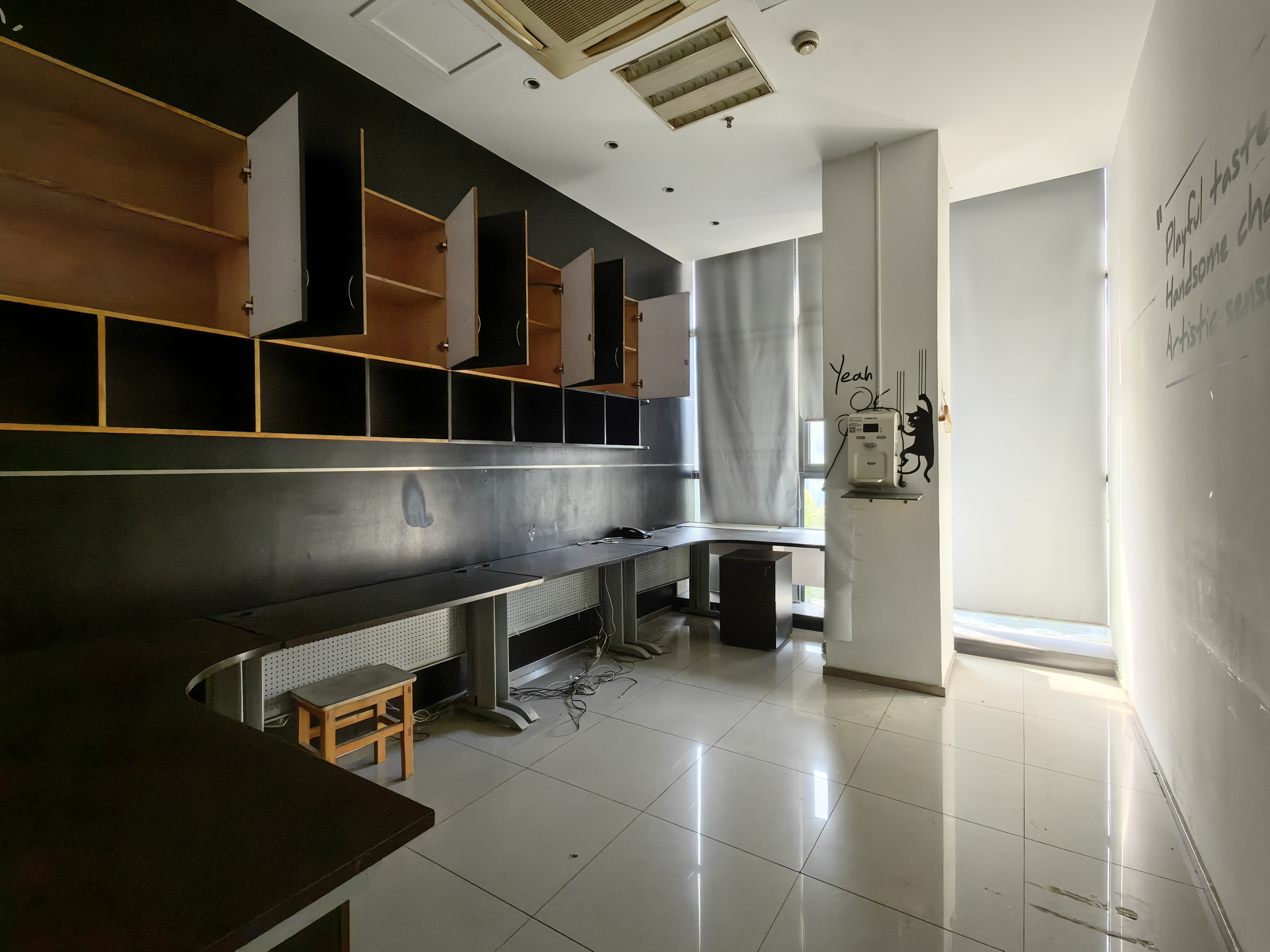 漕河泾莲花大厦661平米写字楼出租