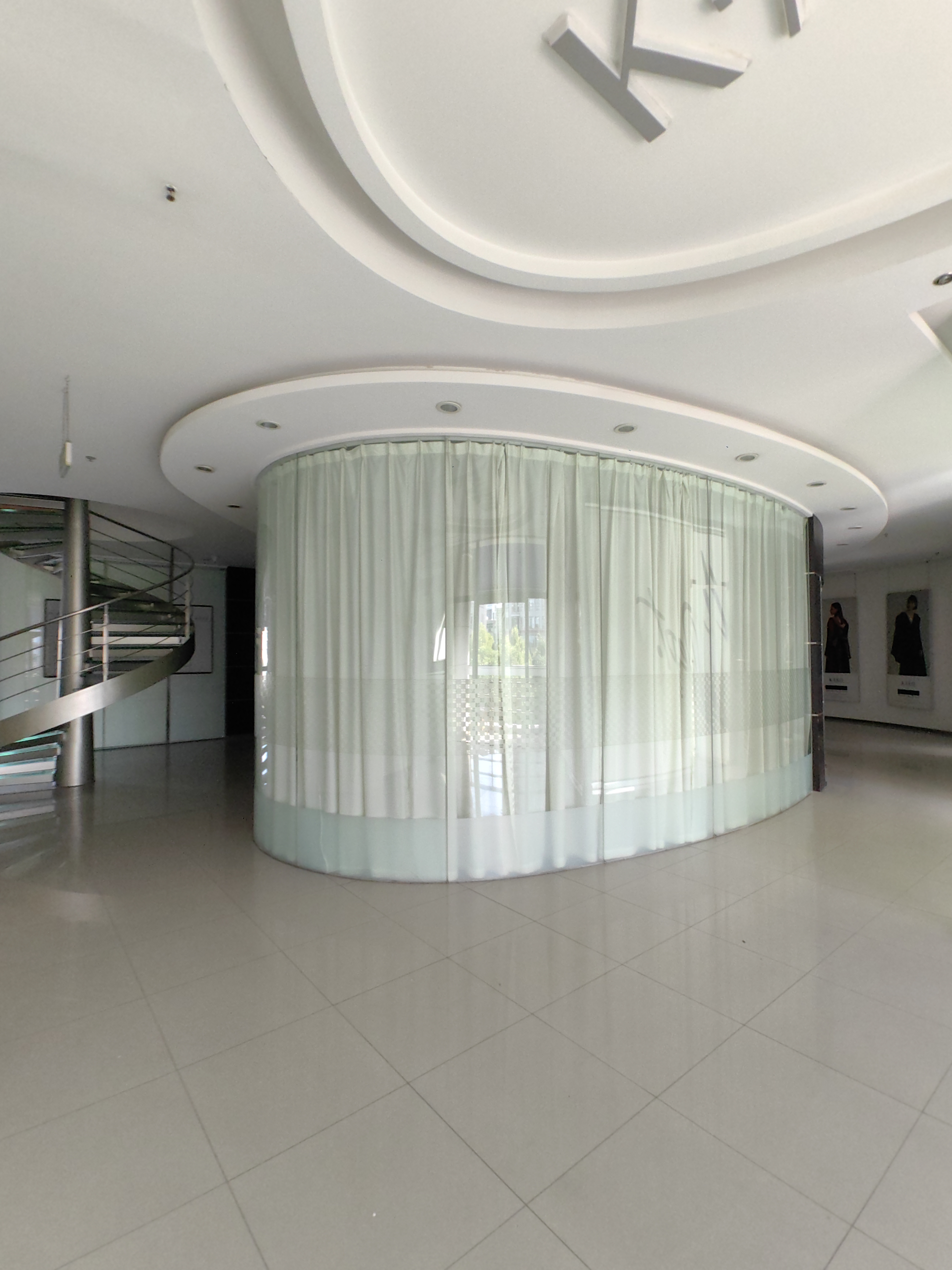 漕河泾莲花大厦661平米写字楼出租