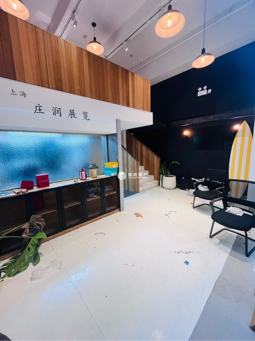江宁路静安创展中心150平米写字楼出租