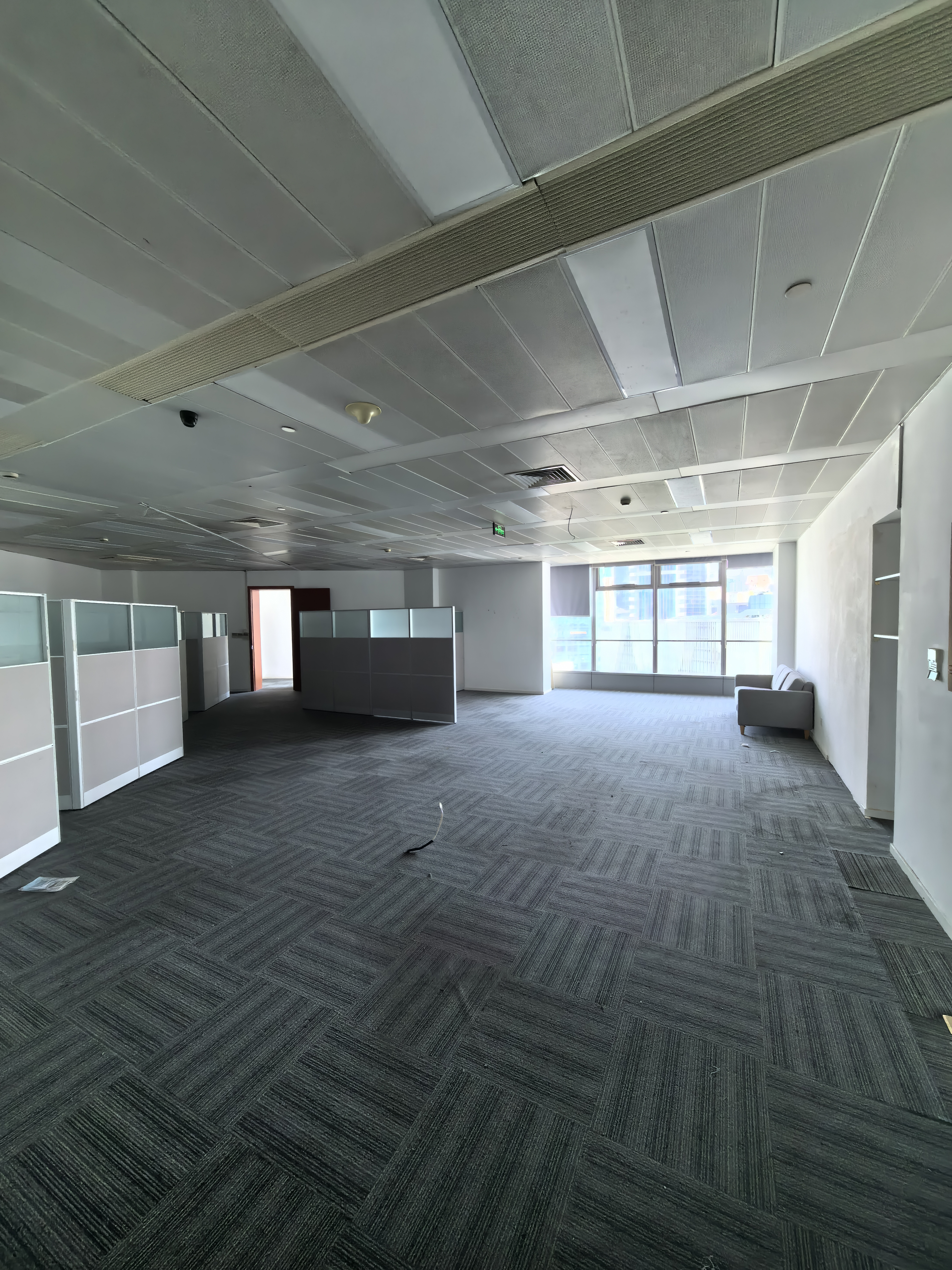 陆家嘴鄂尔多斯国际大厦230平米写字楼出租