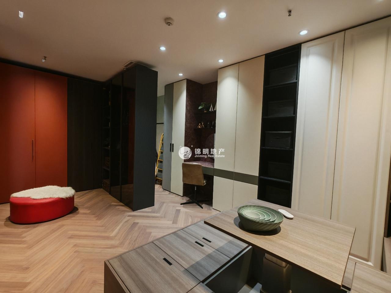 万体馆汇鑫国际大厦185平米写字楼出租