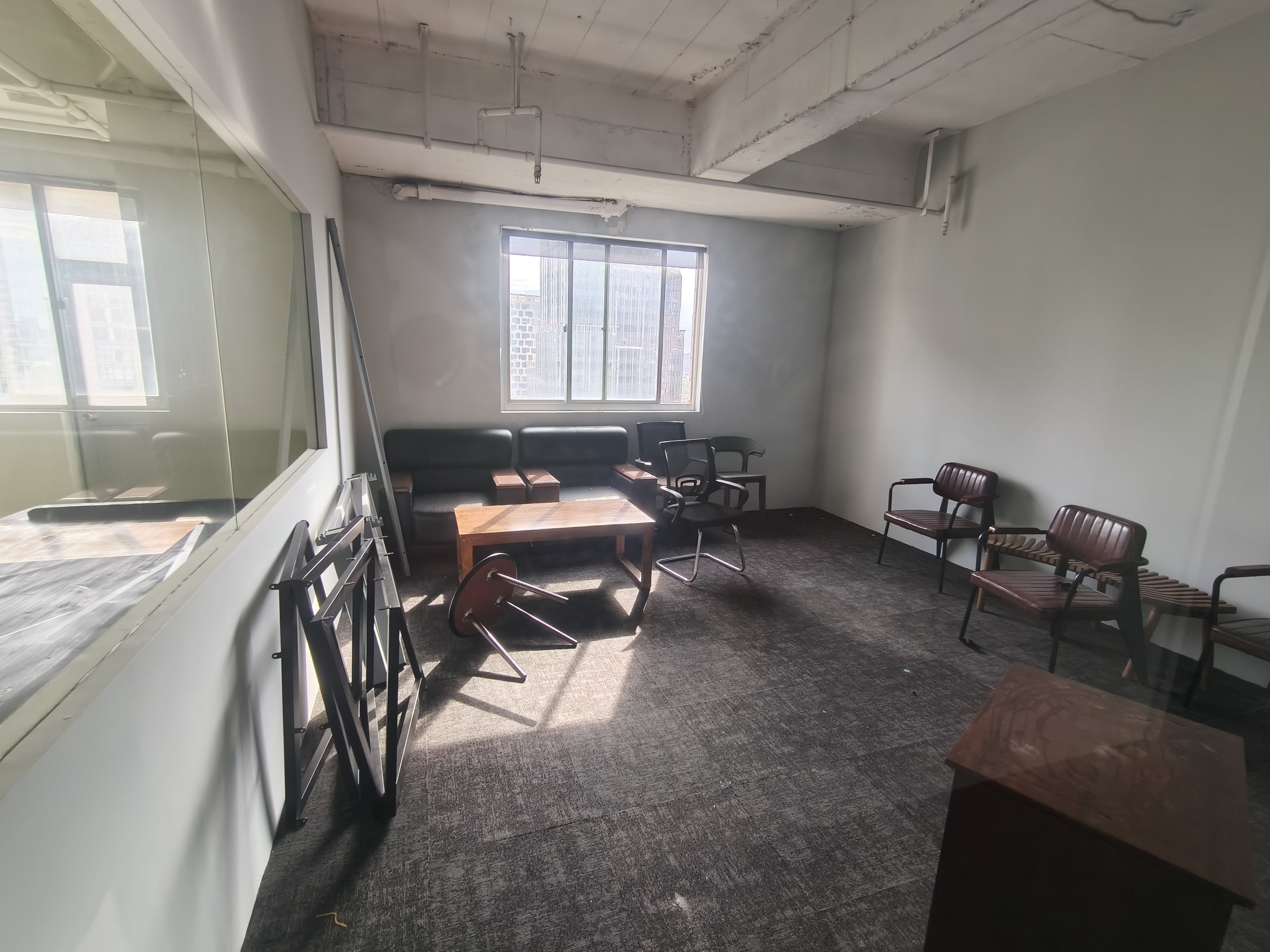 淮海中路曙光大厦198平米写字楼出租