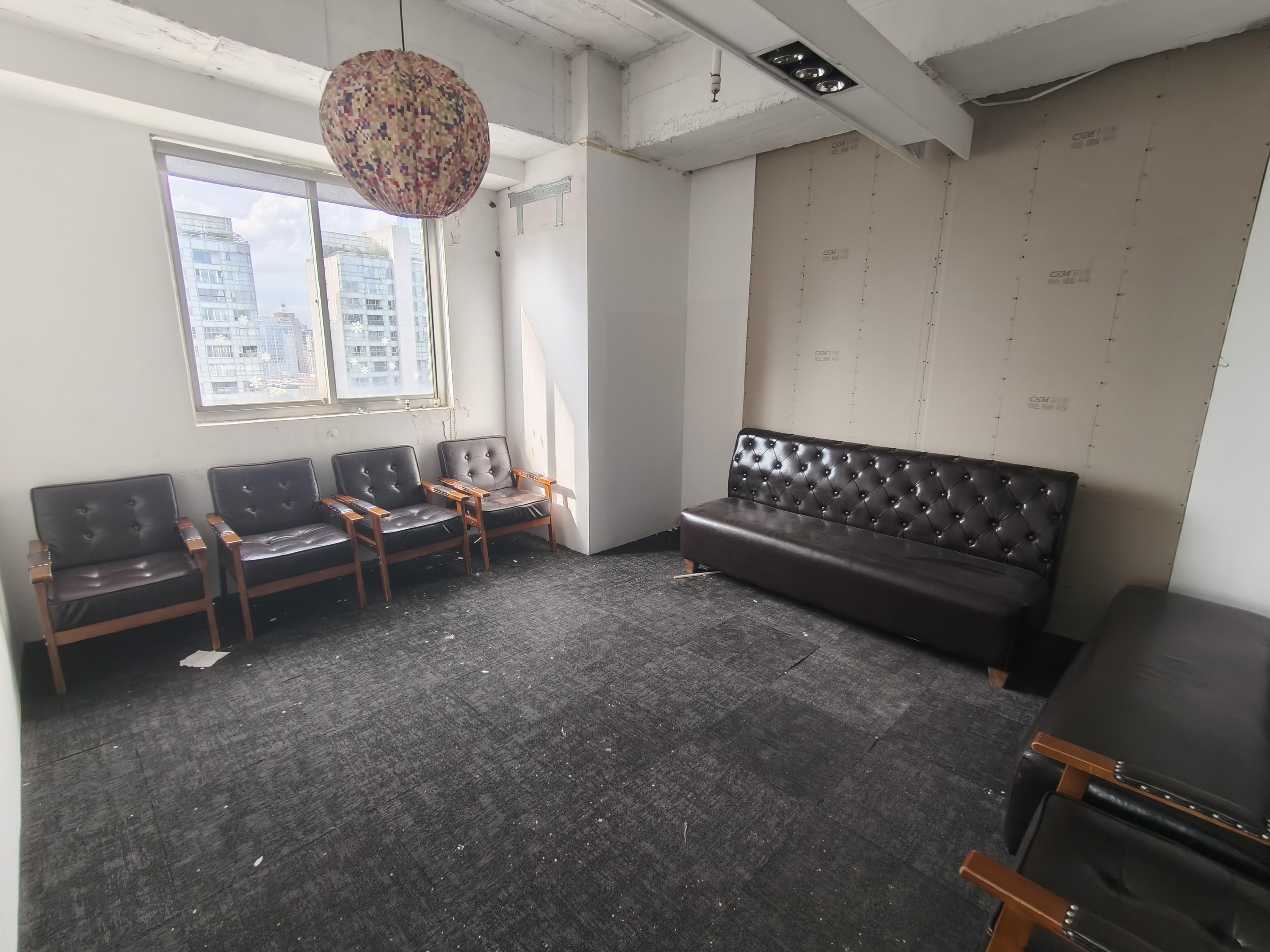 淮海中路曙光大厦198平米写字楼出租