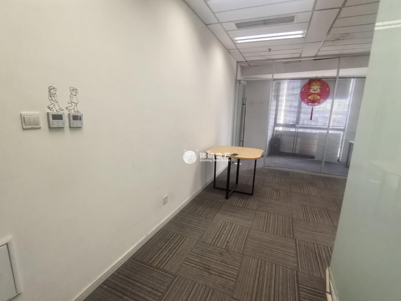 龙华绿地汇中心93平米写字楼出租