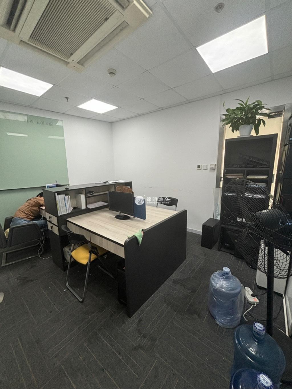 长寿路源达大厦200平米写字楼出租