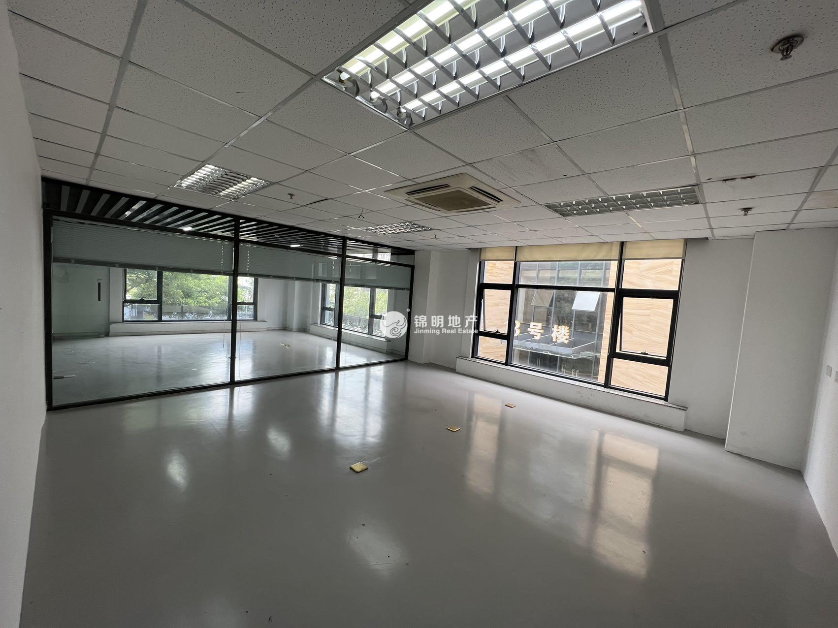 控江路城市概念创意园538平米写字楼出租