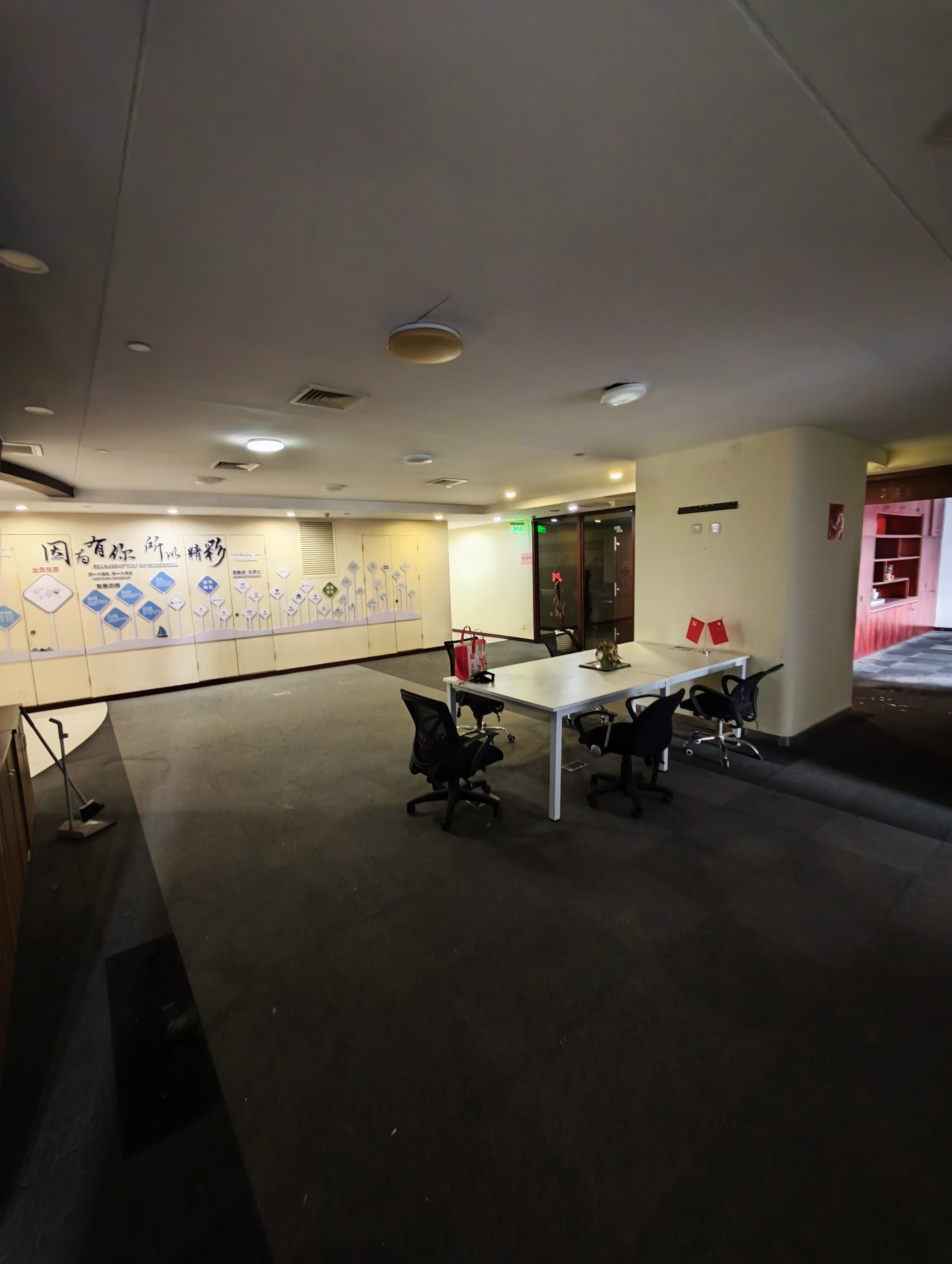 五角场蓝天大厦738平米写字楼出租