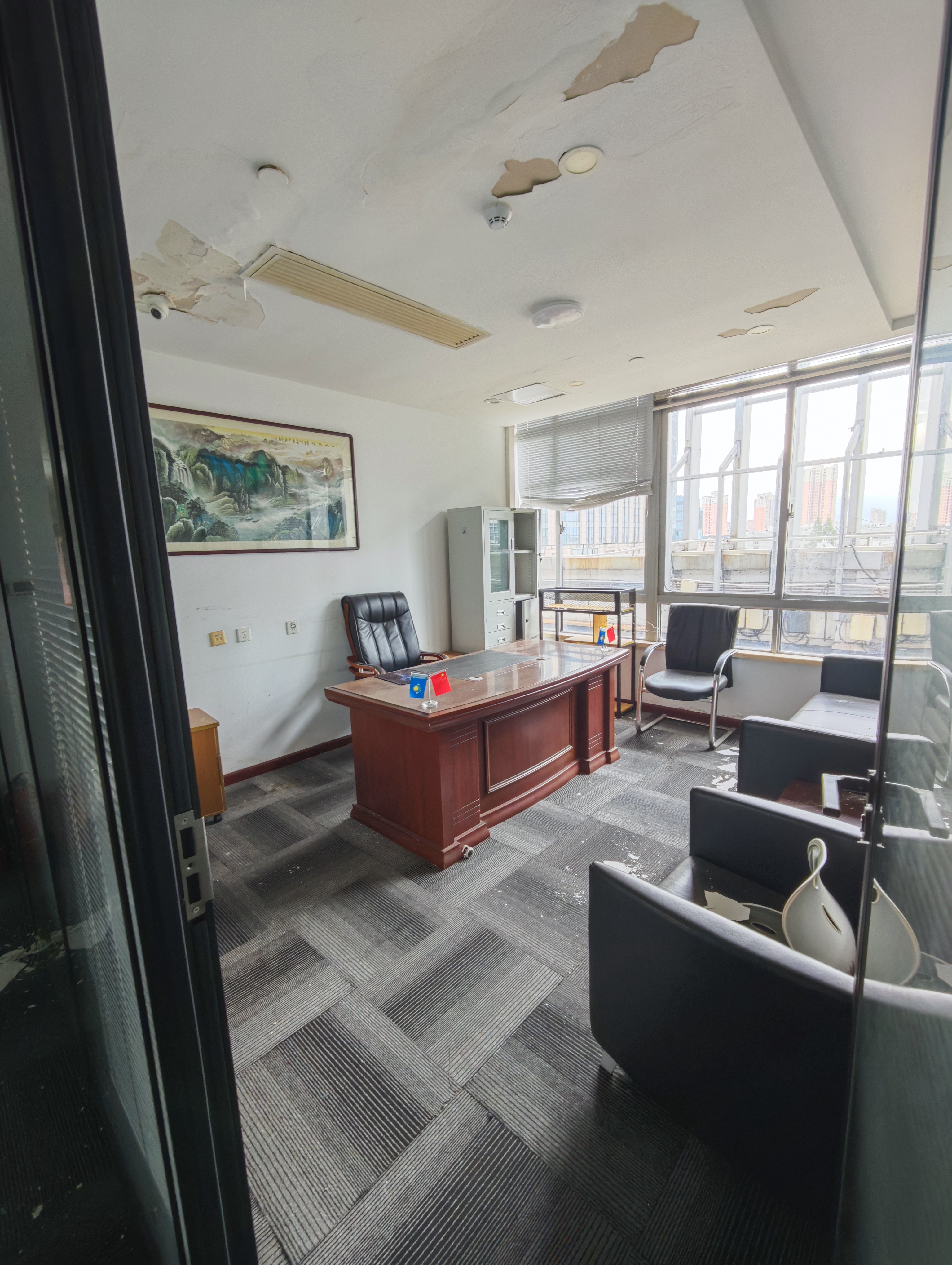 五角场蓝天大厦738平米写字楼出租