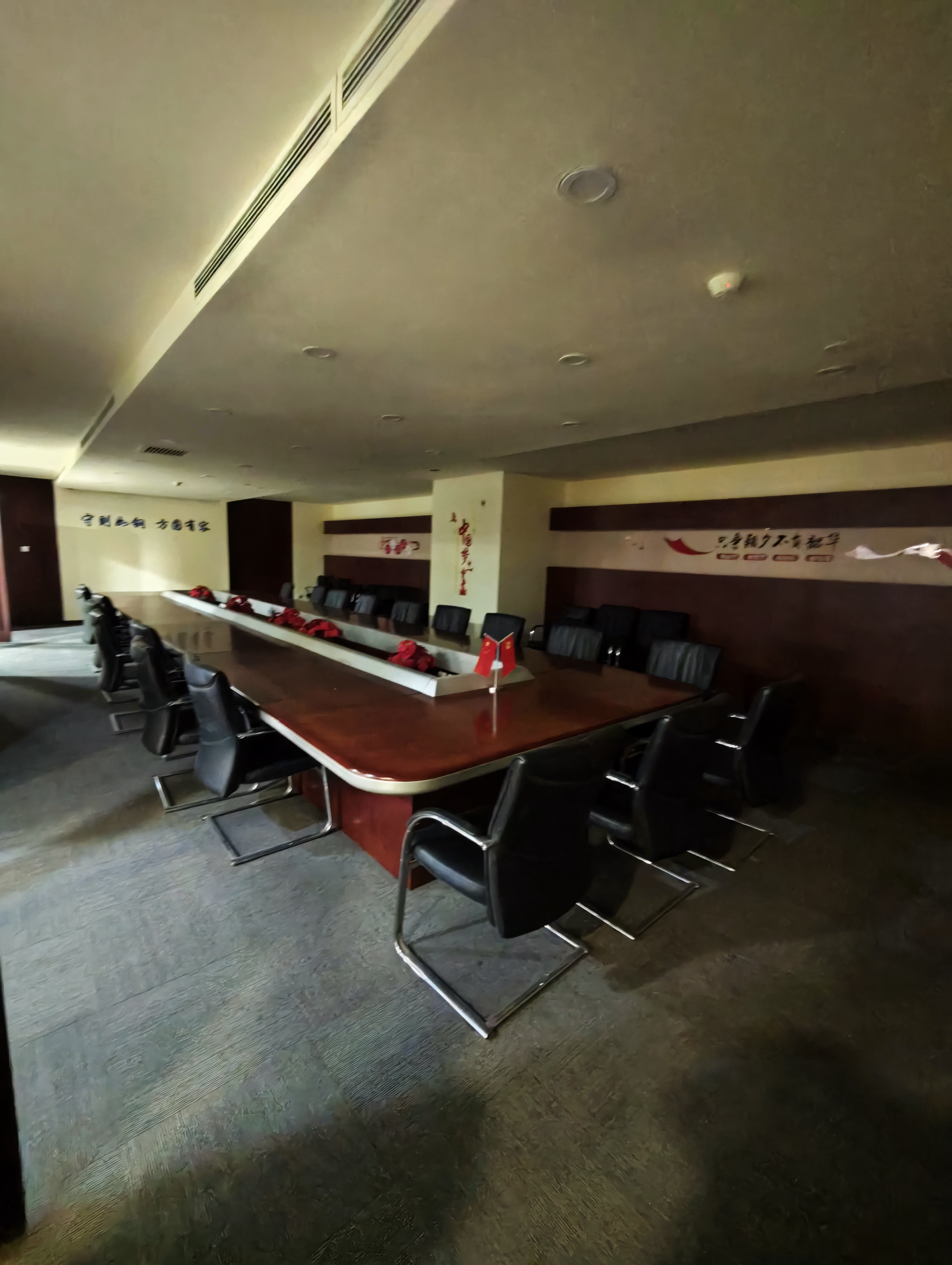 五角场蓝天大厦738平米写字楼出租