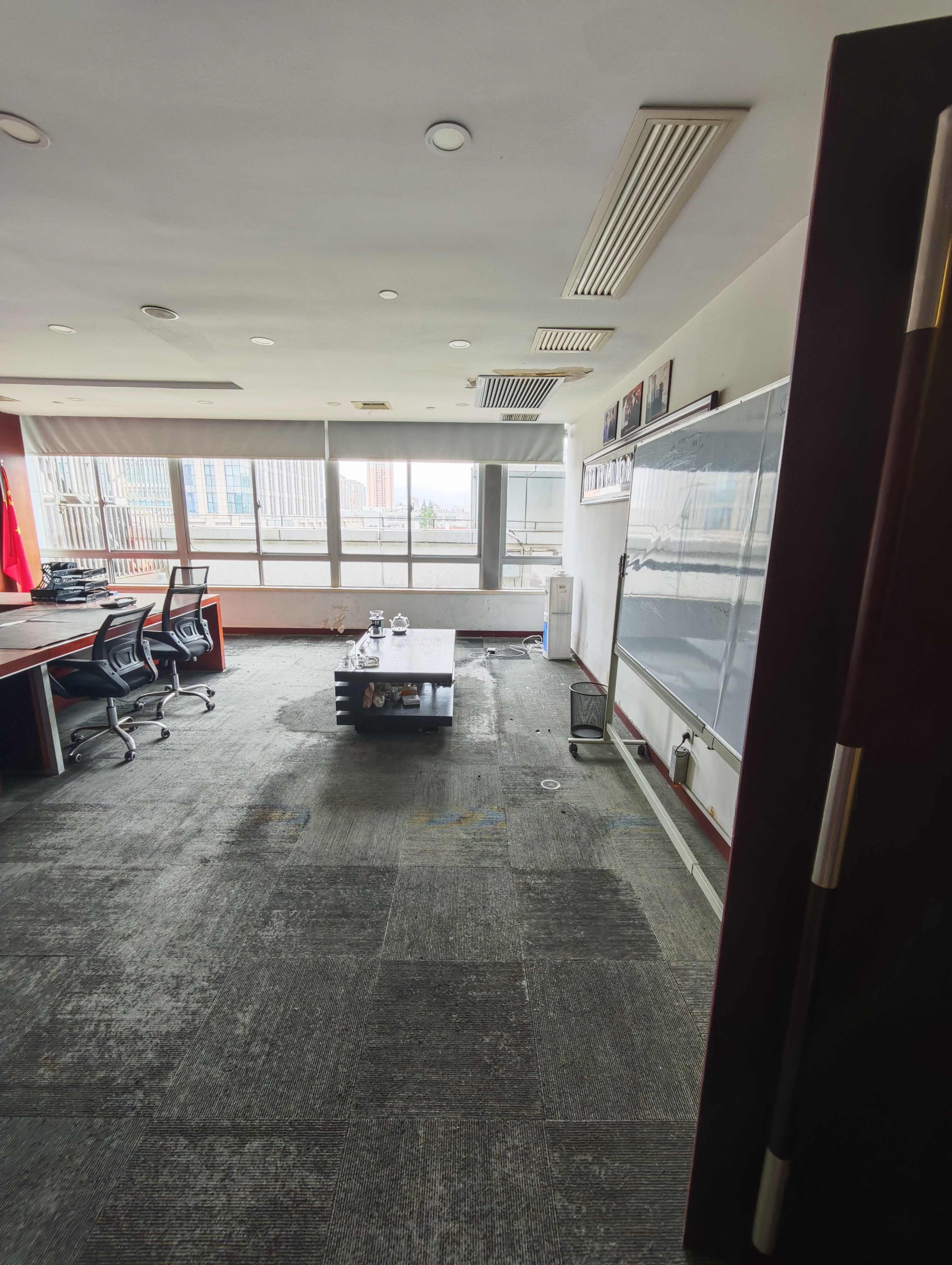 五角场蓝天大厦738平米写字楼出租