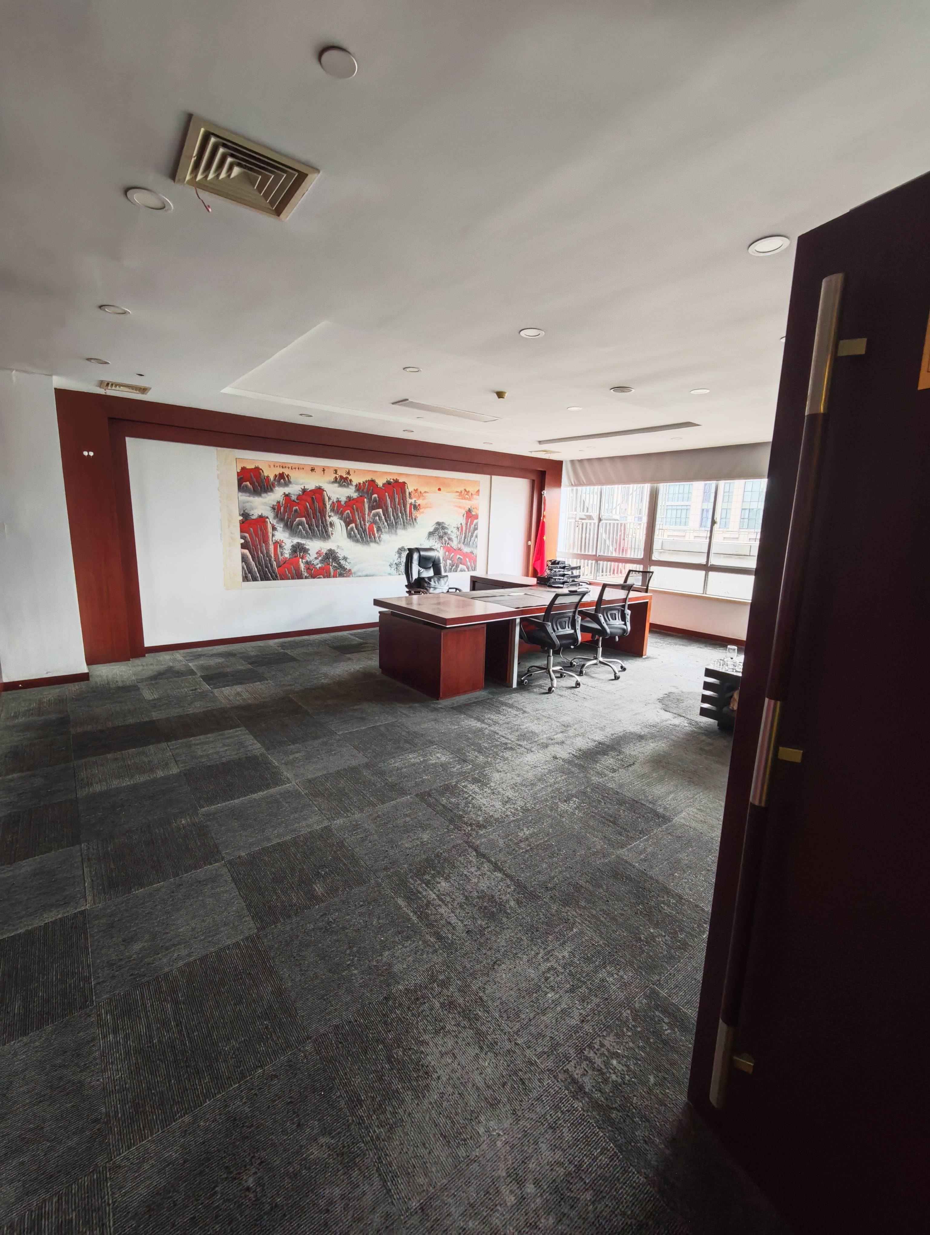 五角场蓝天大厦738平米写字楼出租