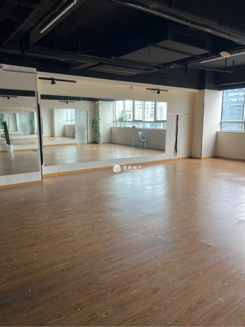 曹家渡海森国际大厦137平米写字楼出租