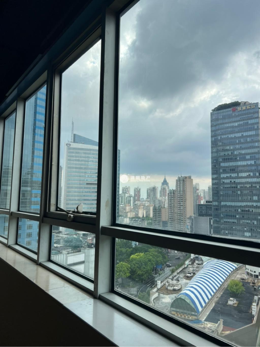 曹家渡海森国际大厦137平米写字楼出租