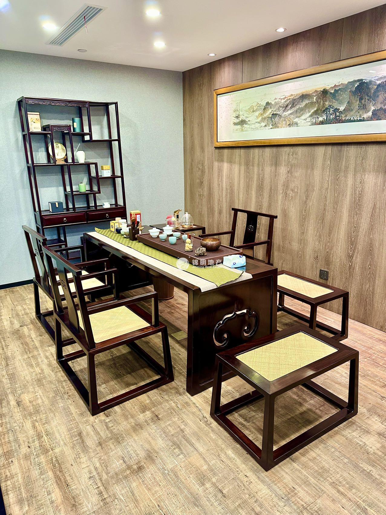 陆家嘴招商局大厦240平米写字楼出租