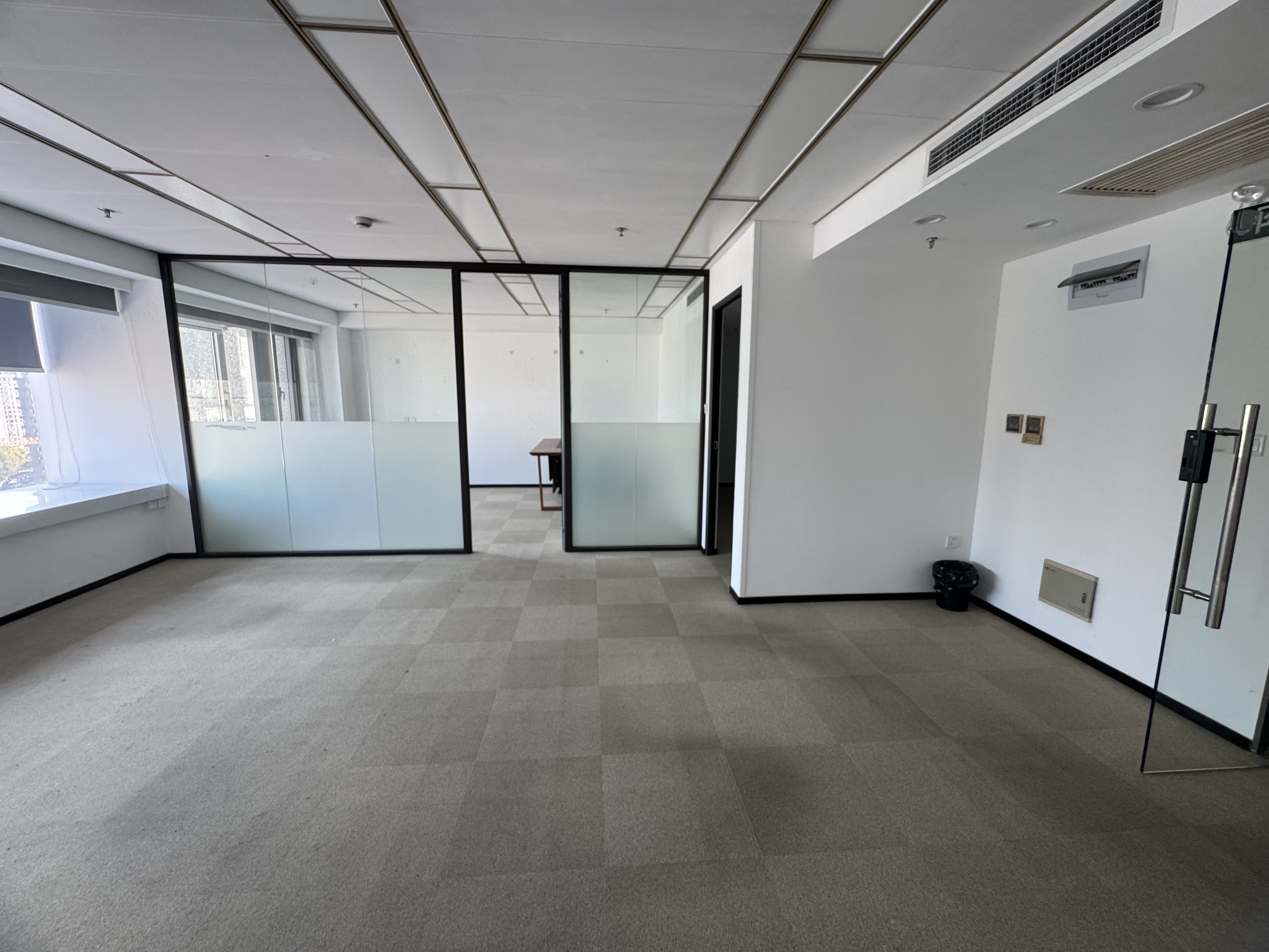 豫园旺角广场85平米写字楼出租