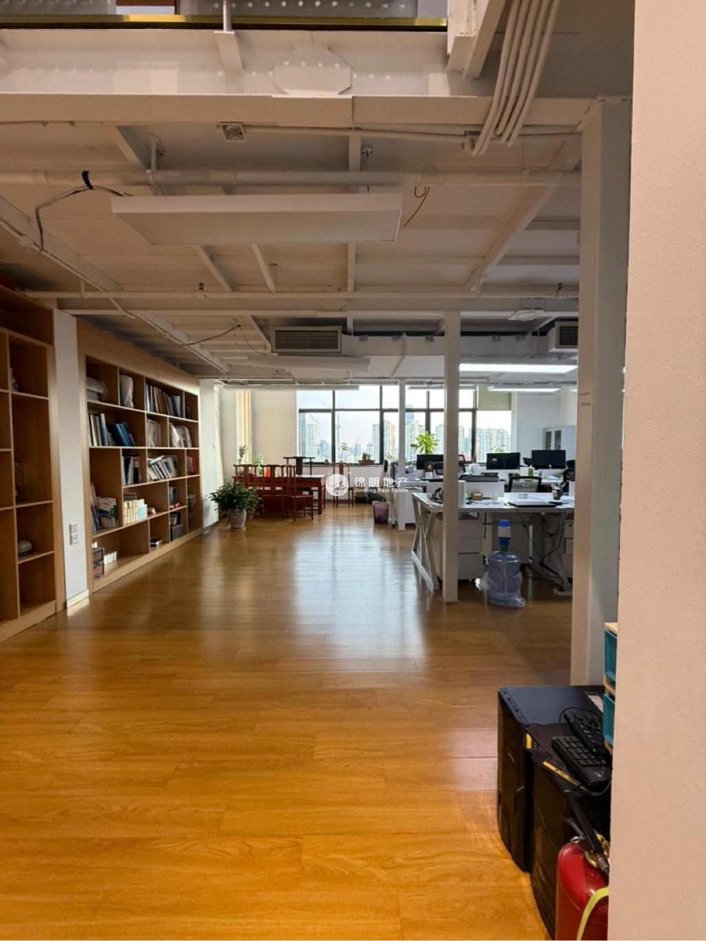 周家嘴路海上海258平米写字楼出租