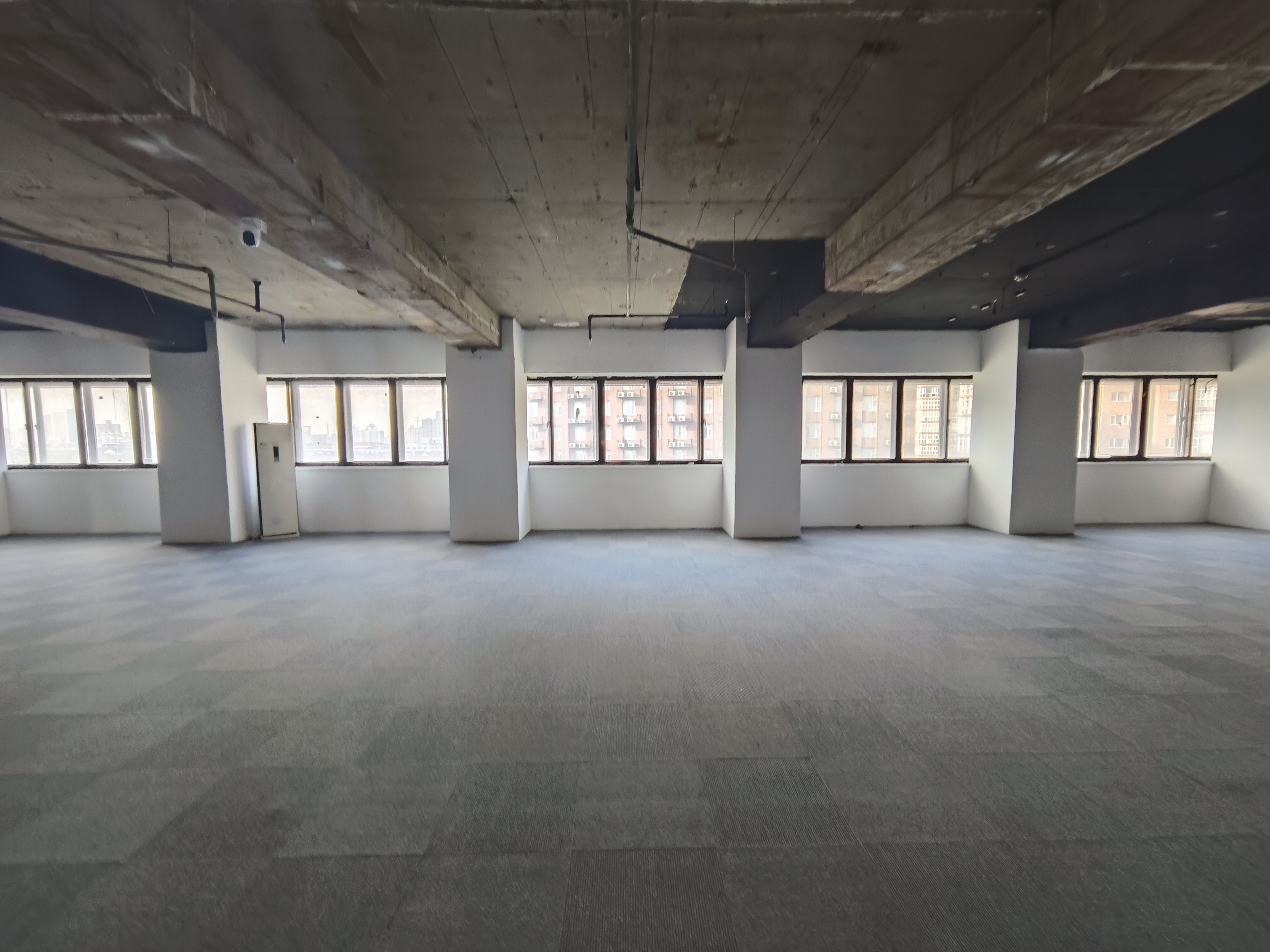 真如中友大厦531平米写字楼出租