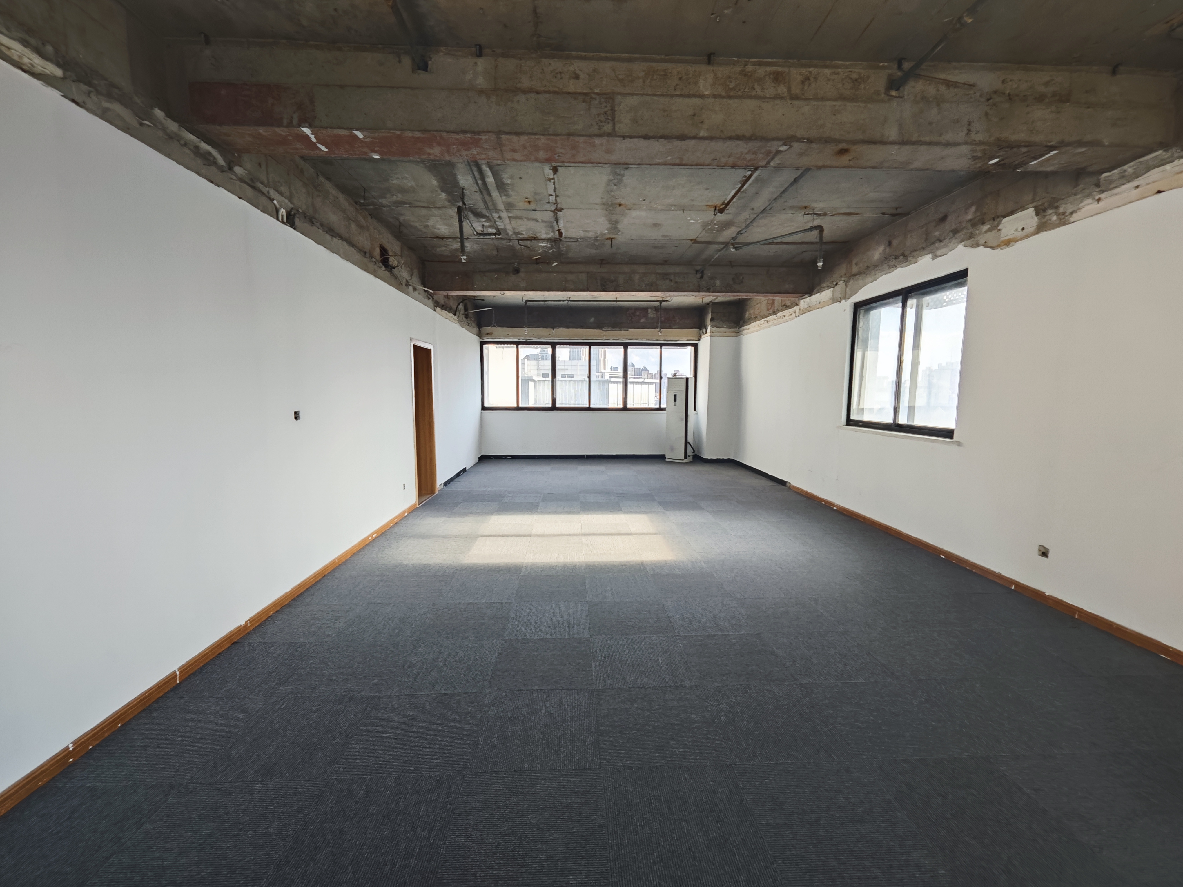 真如中友大厦531平米写字楼出租