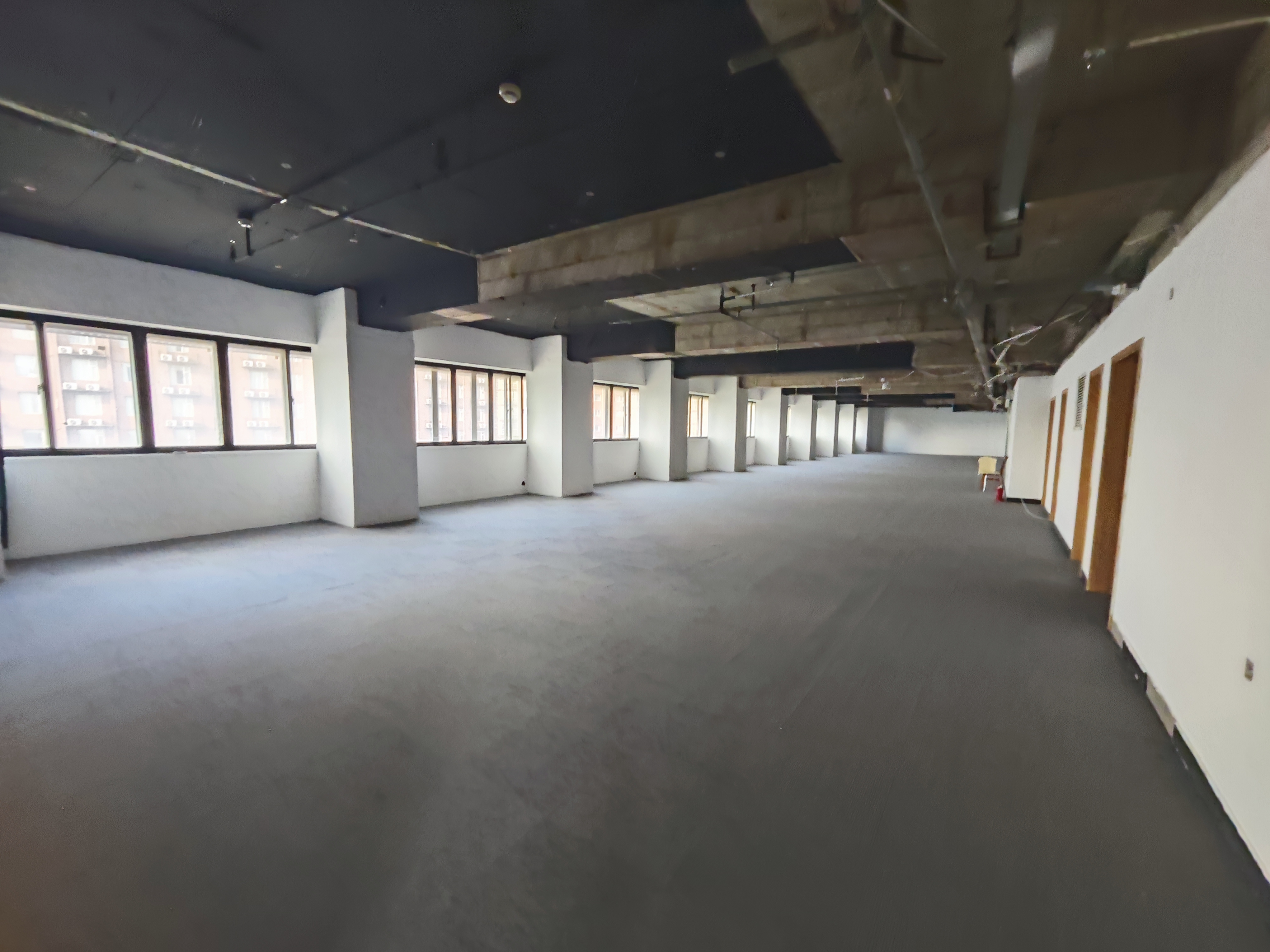 真如中友大厦531平米写字楼出租