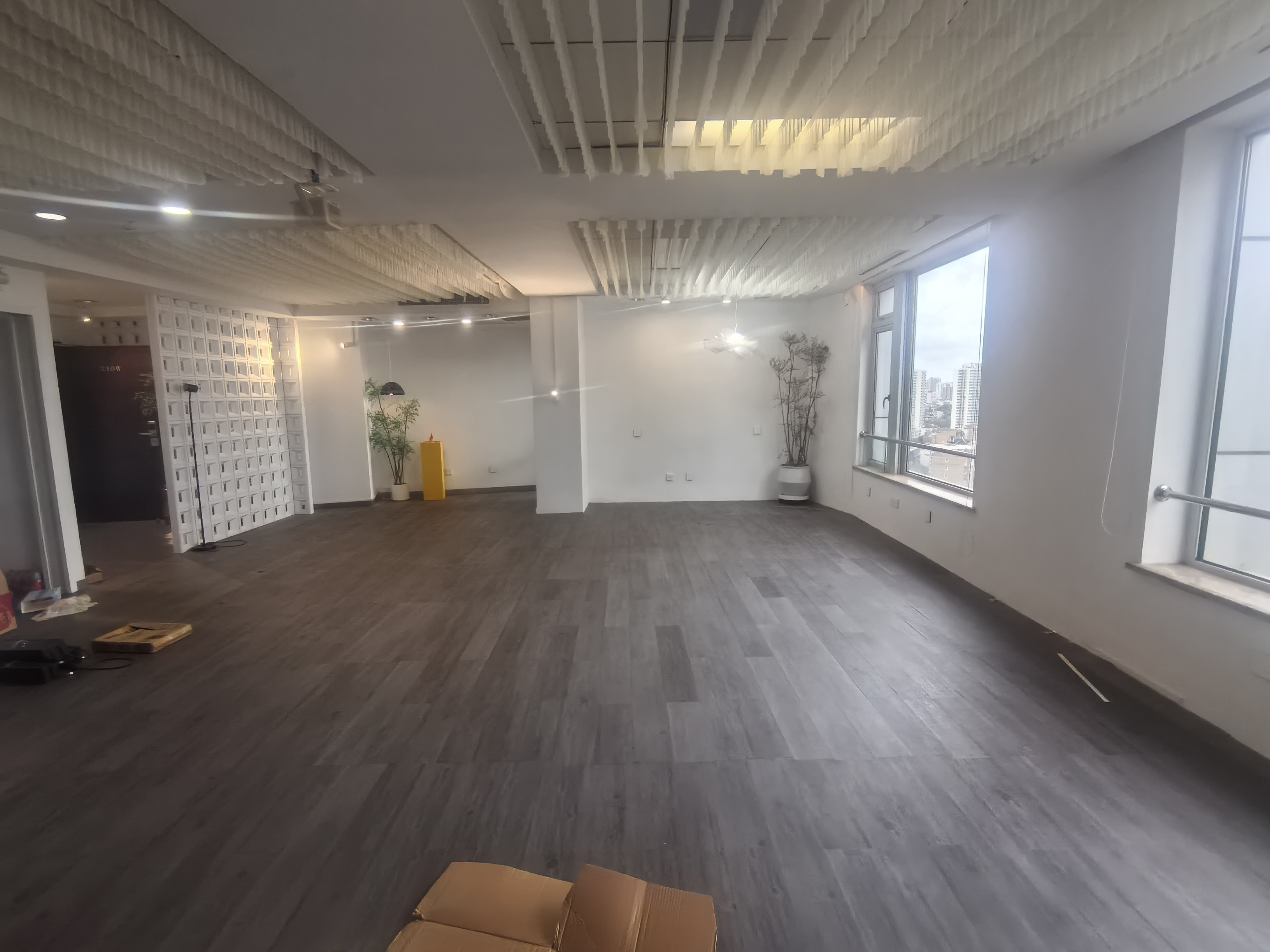 徐家汇嘉汇国际广场125平米写字楼出租