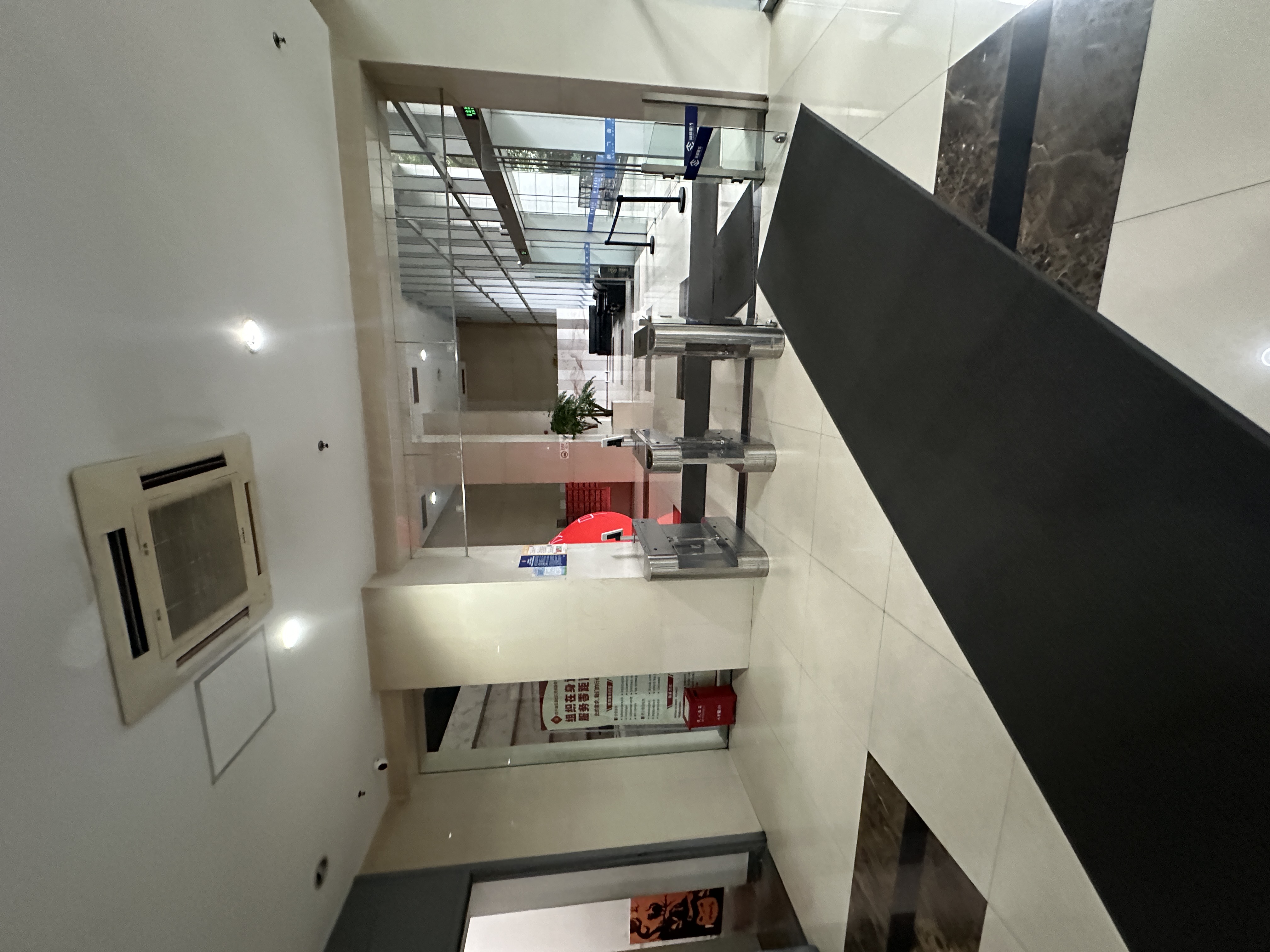 鞍山同济联合广场157平米写字楼出租