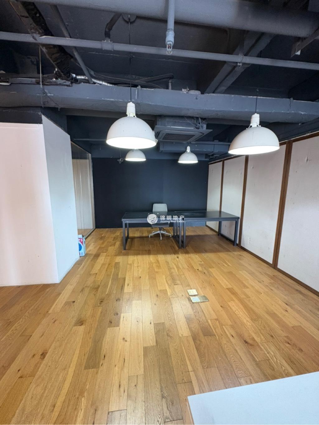 北外滩鼎立大厦138平米写字楼出租