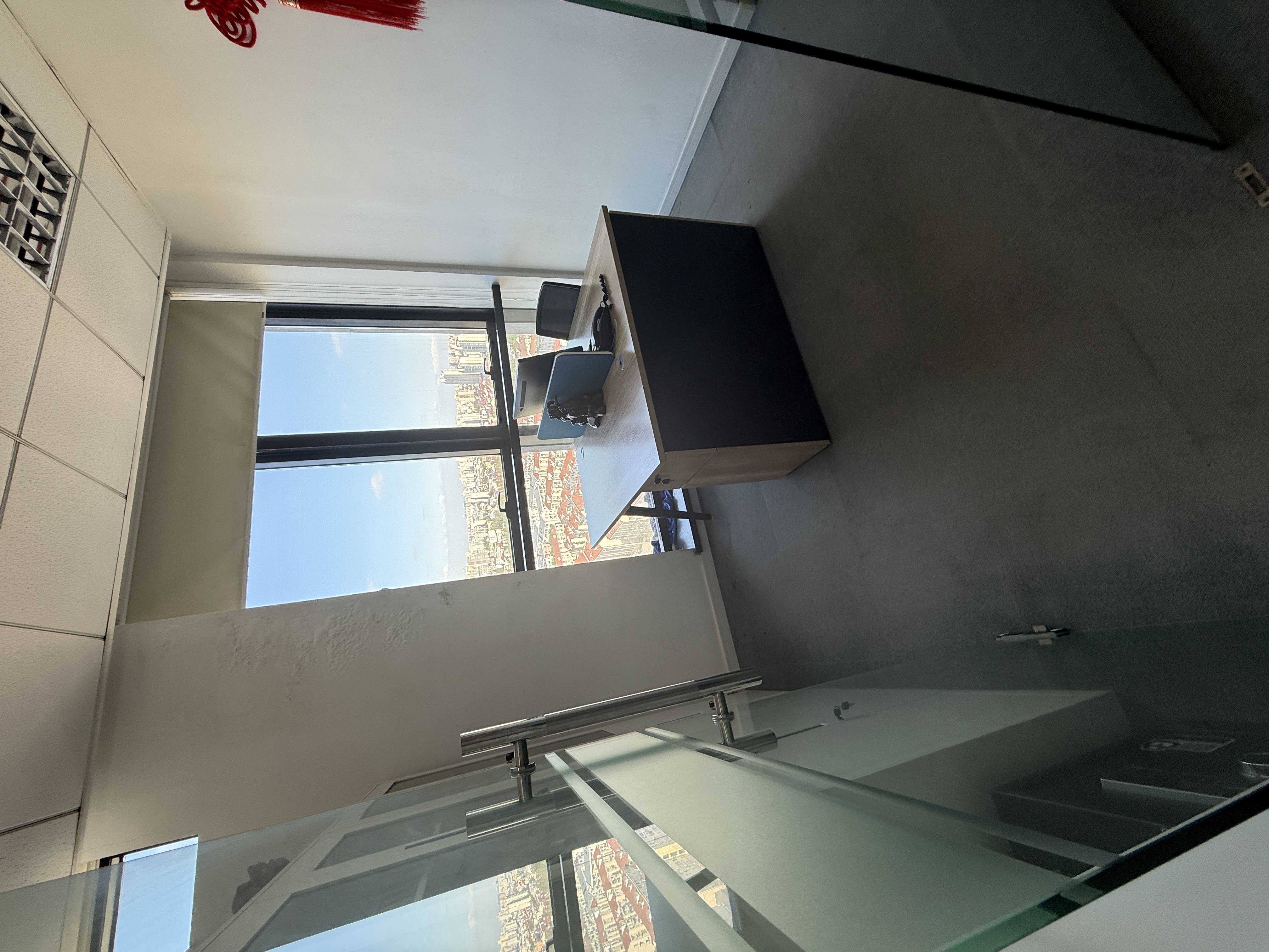 临平路骏丰国际财富广场111平米写字楼出租