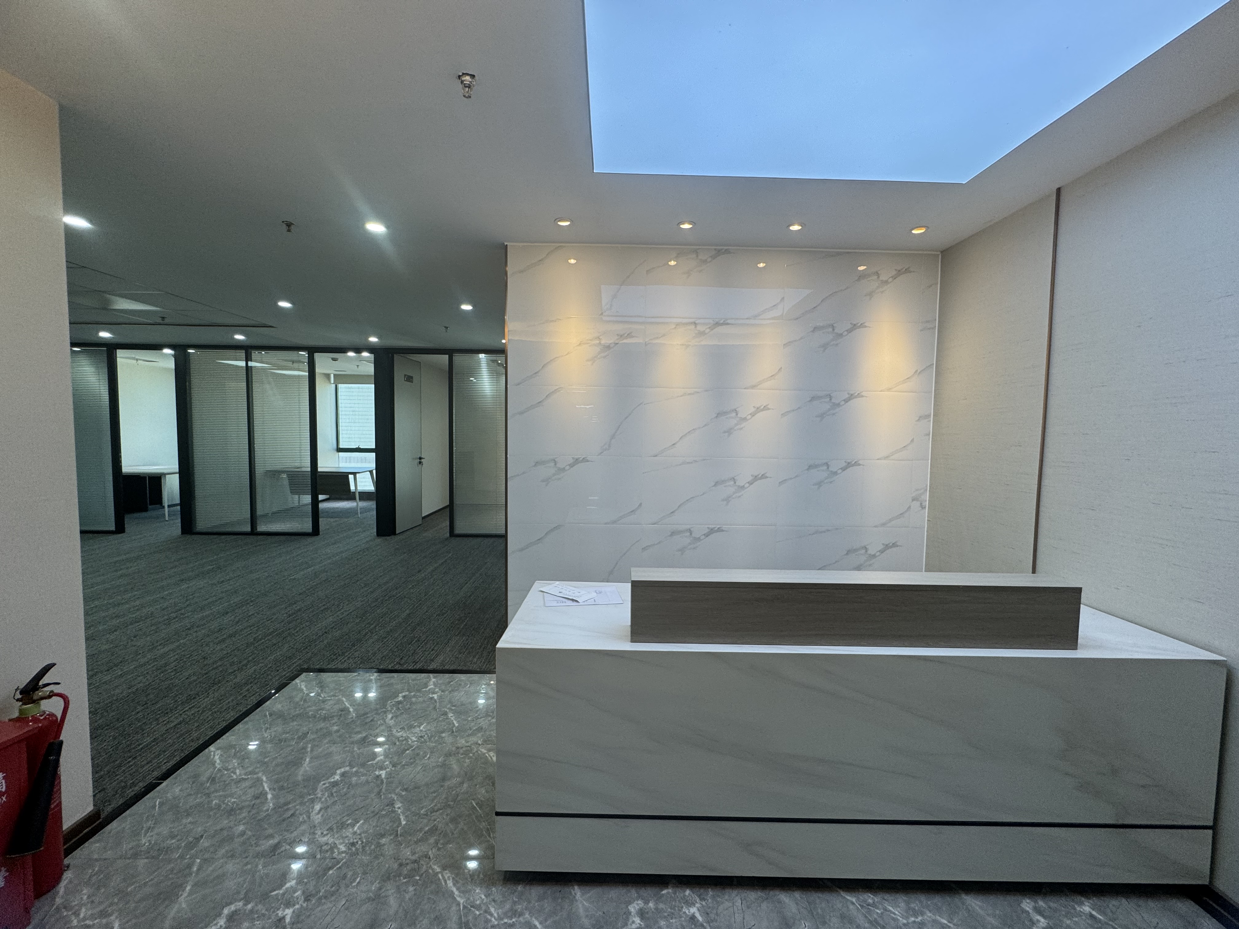 淮海中路恒积大厦181平米写字楼出租