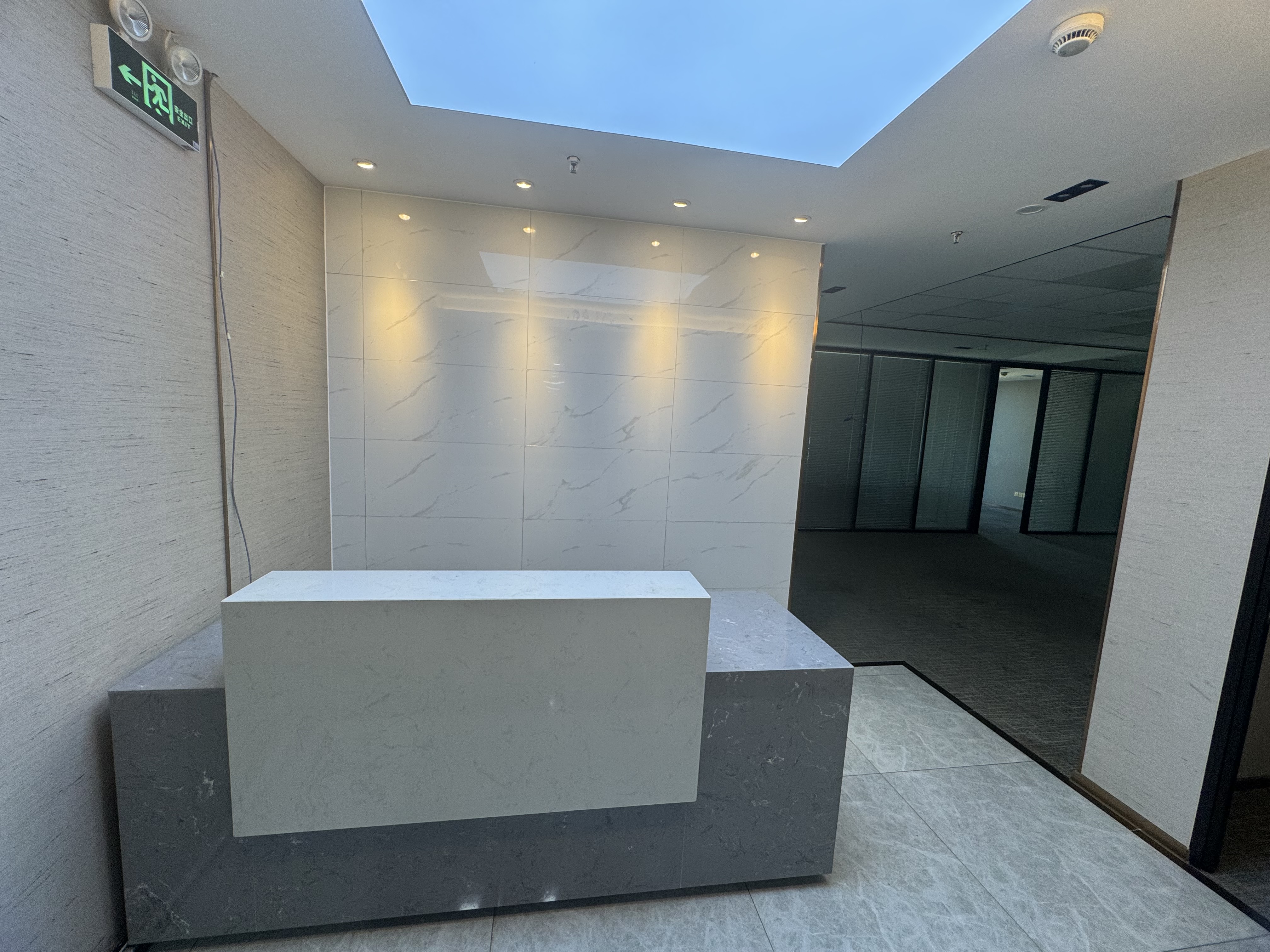 淮海中路恒积大厦192平米写字楼出租