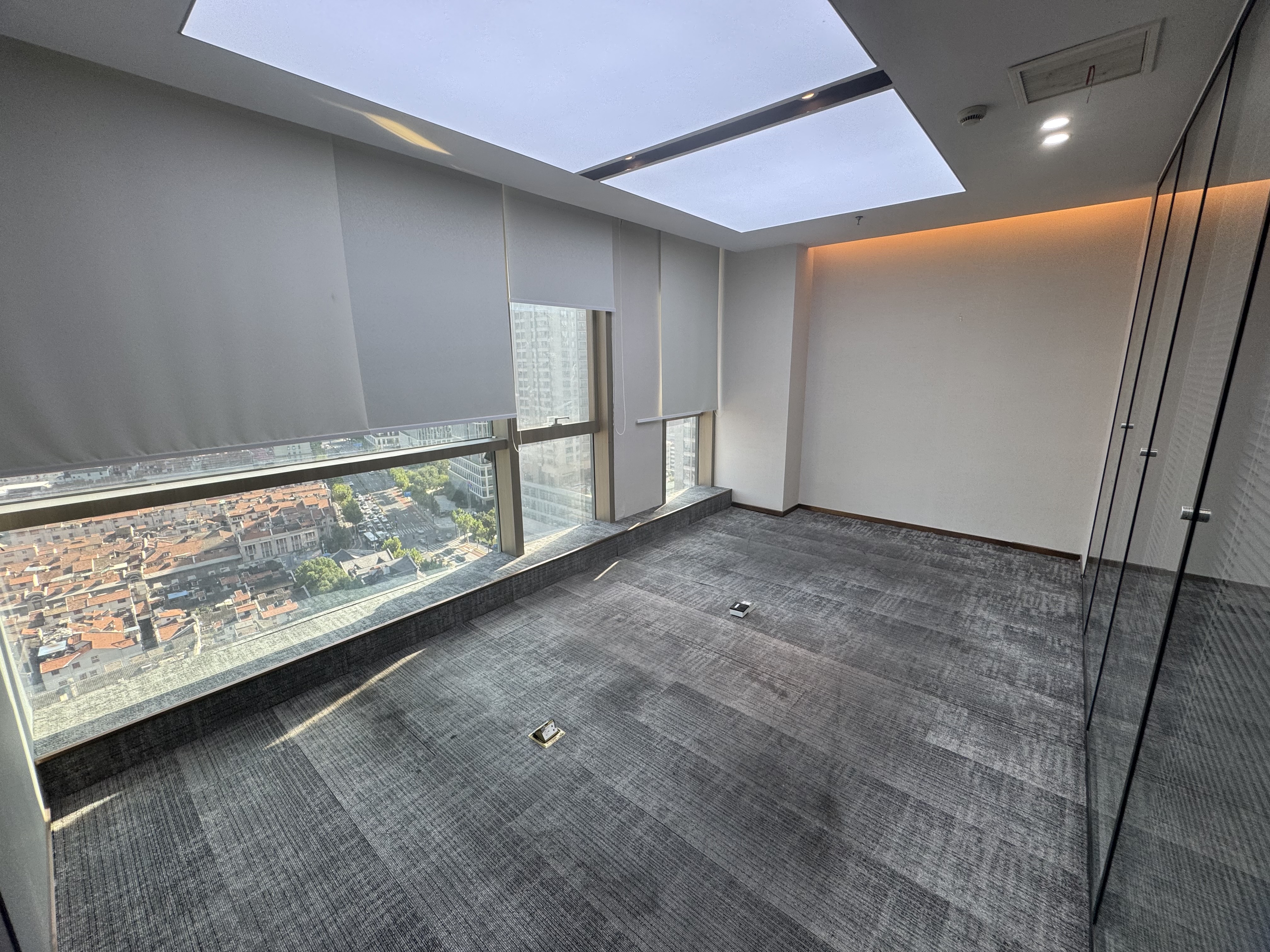 淮海中路恒积大厦192平米写字楼出租