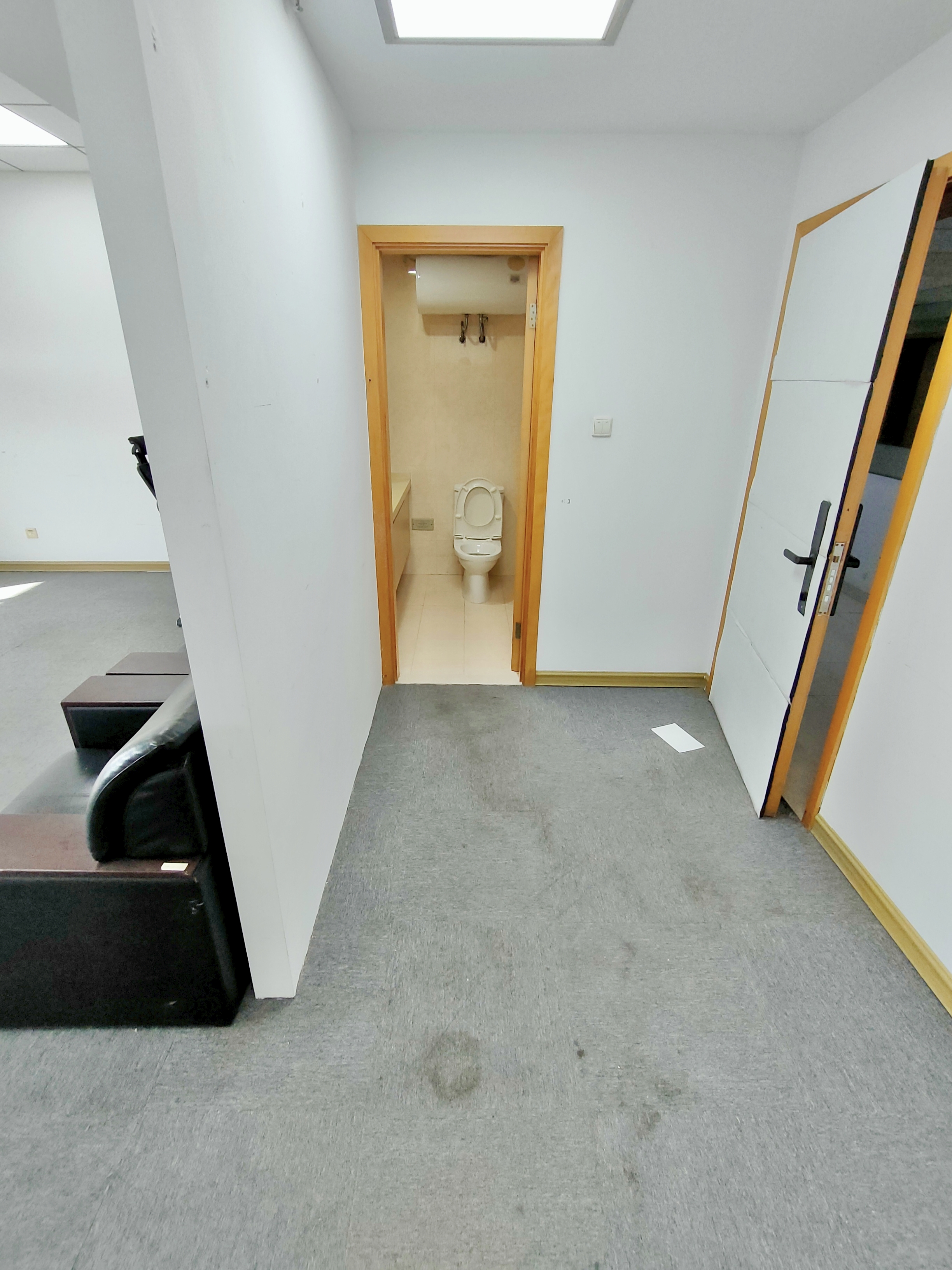 长风北岸长风65平米写字楼出租