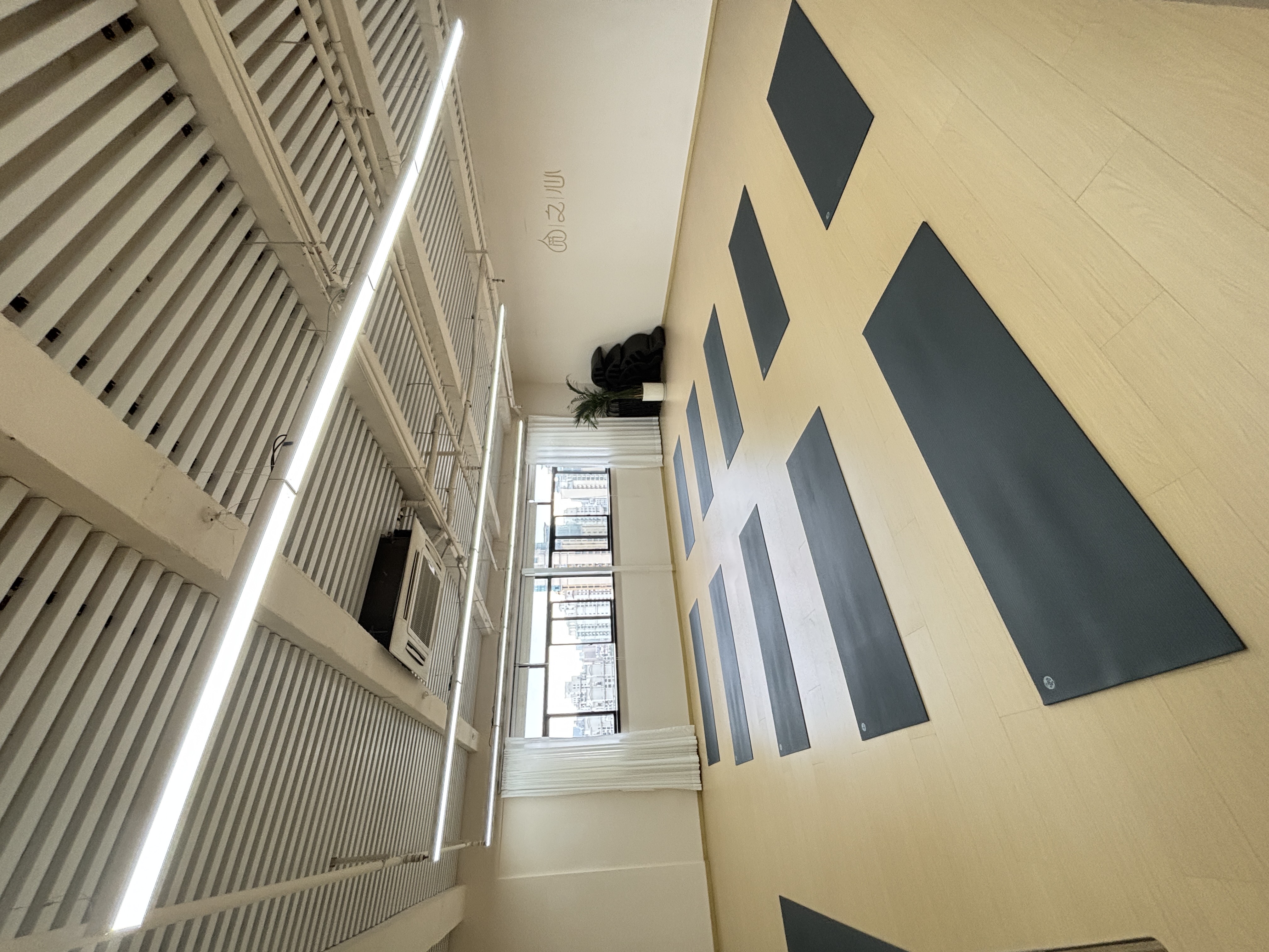 中山公园亨通国际大厦183平米写字楼出租