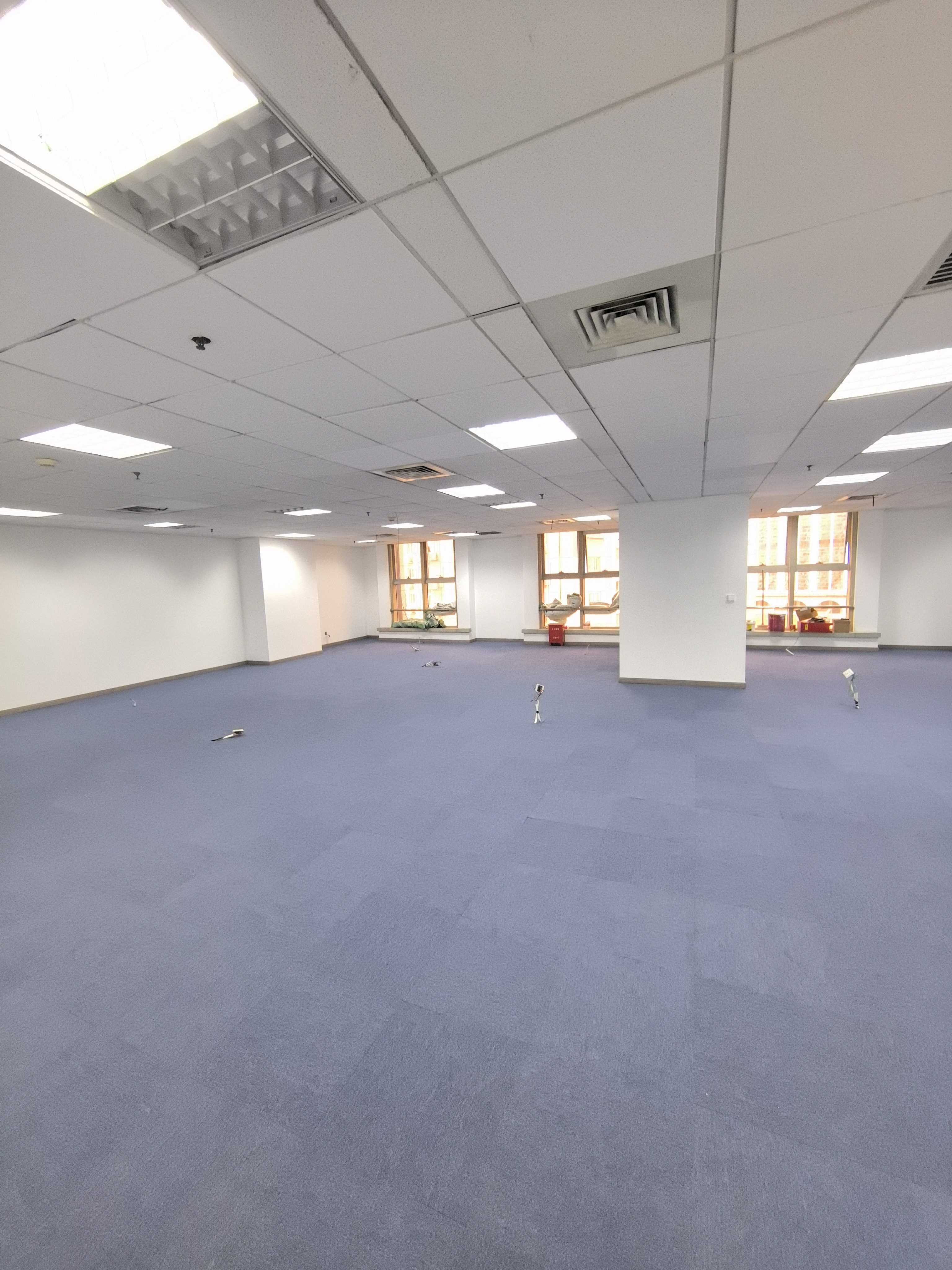 镇宁路华敏翰尊国际大厦250平米写字楼出租