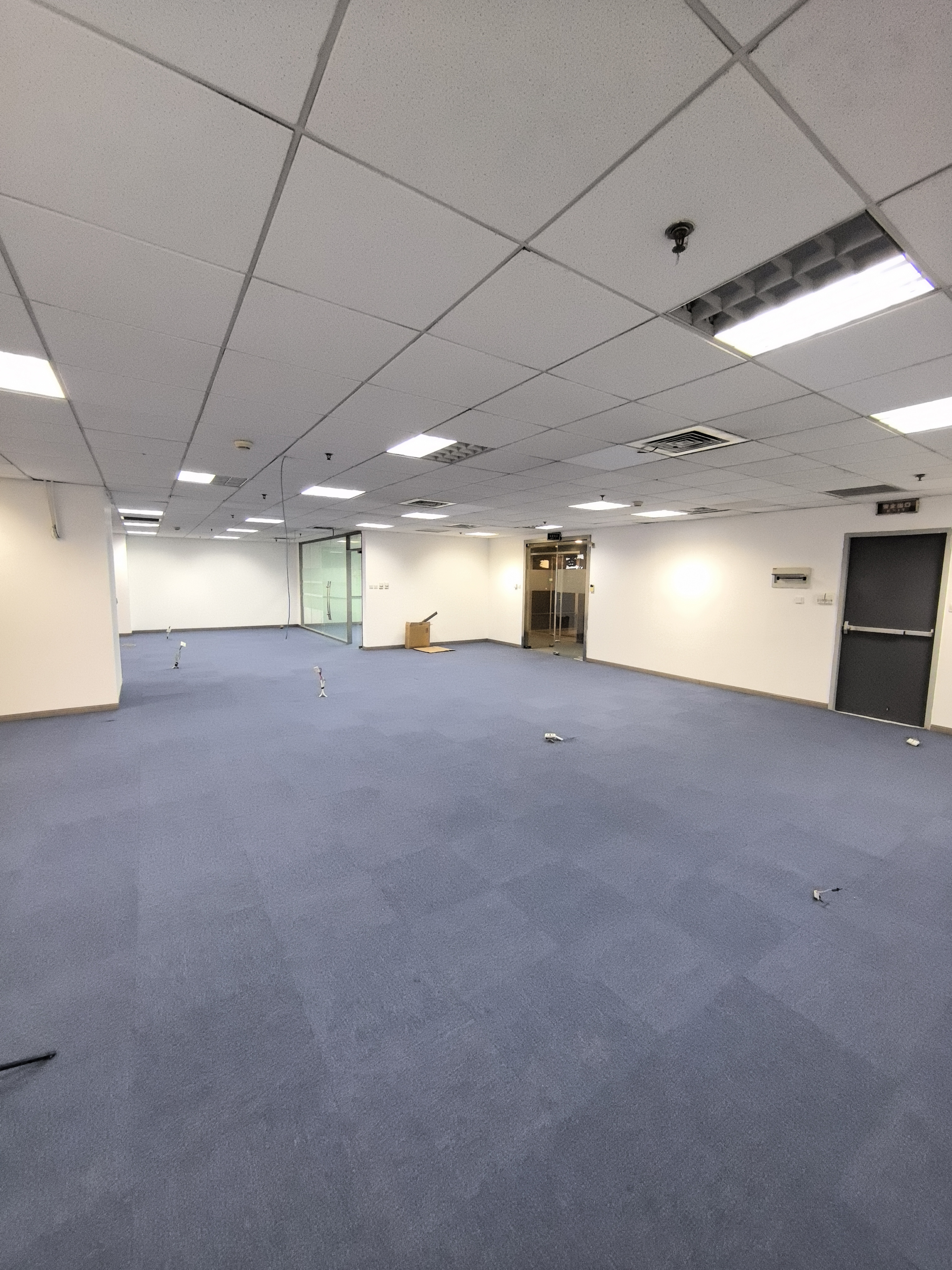 镇宁路华敏翰尊国际大厦250平米写字楼出租