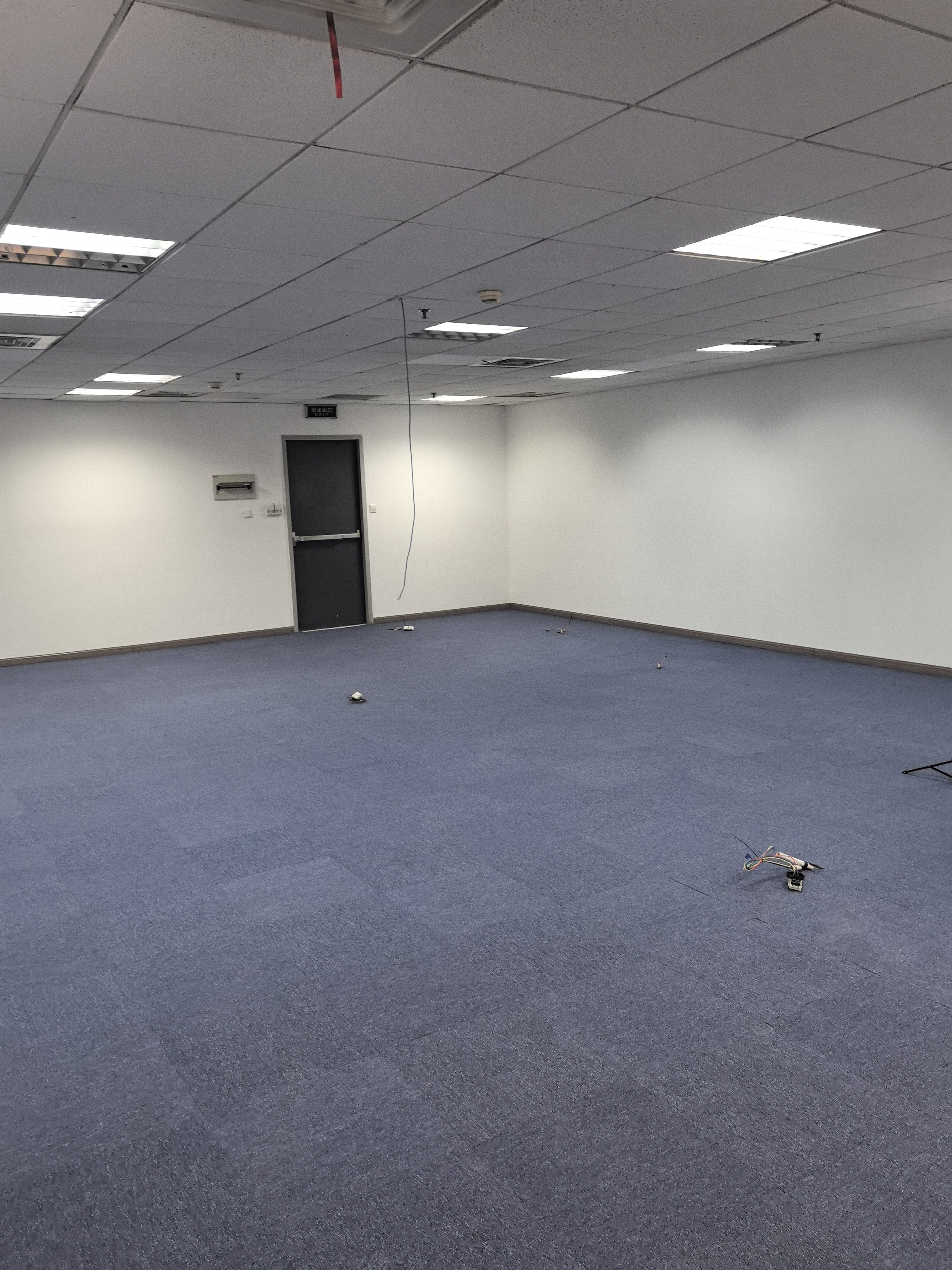 镇宁路华敏翰尊国际大厦250平米写字楼出租