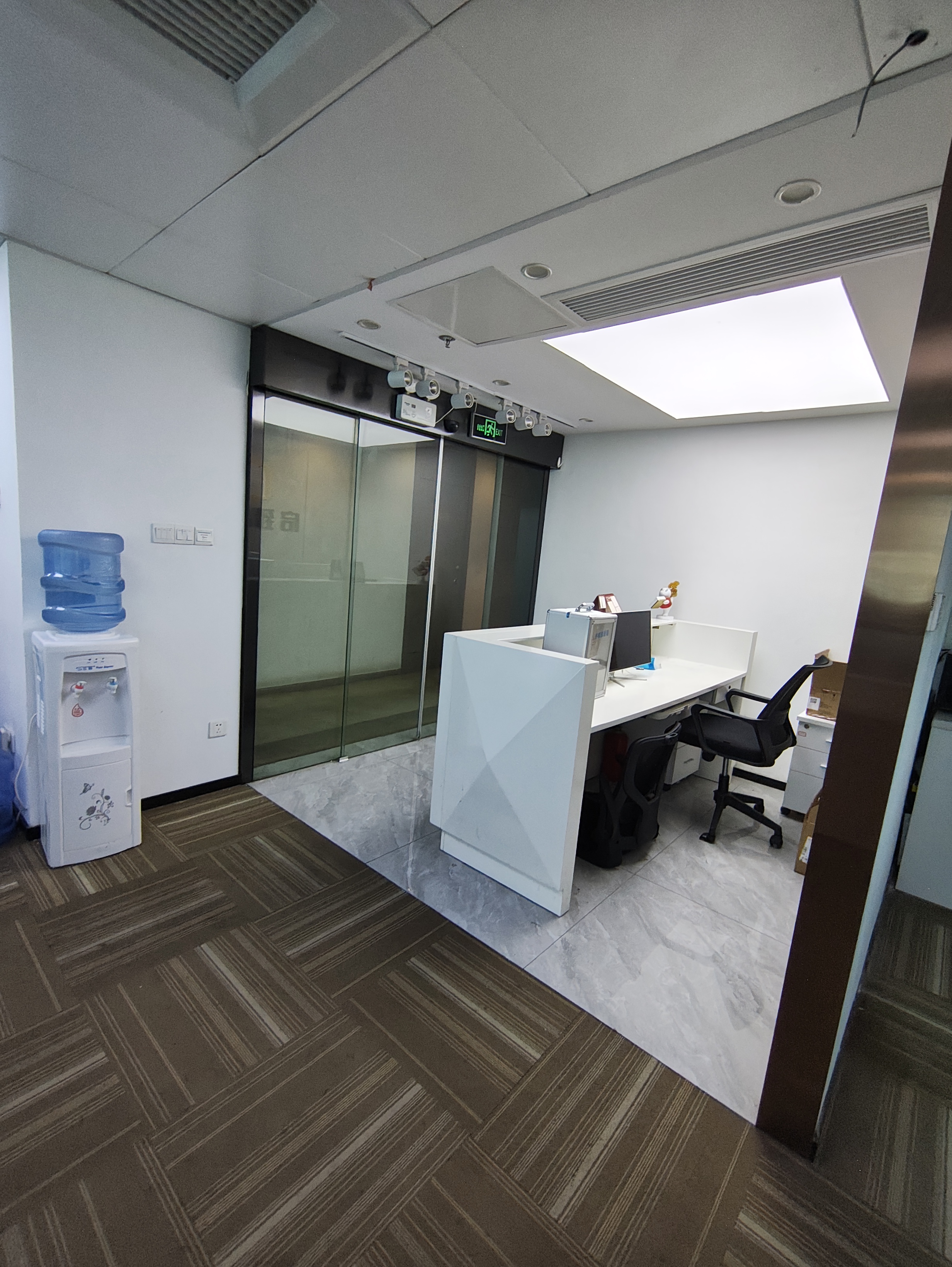 陆家嘴裕景国际大厦153平米写字楼出售