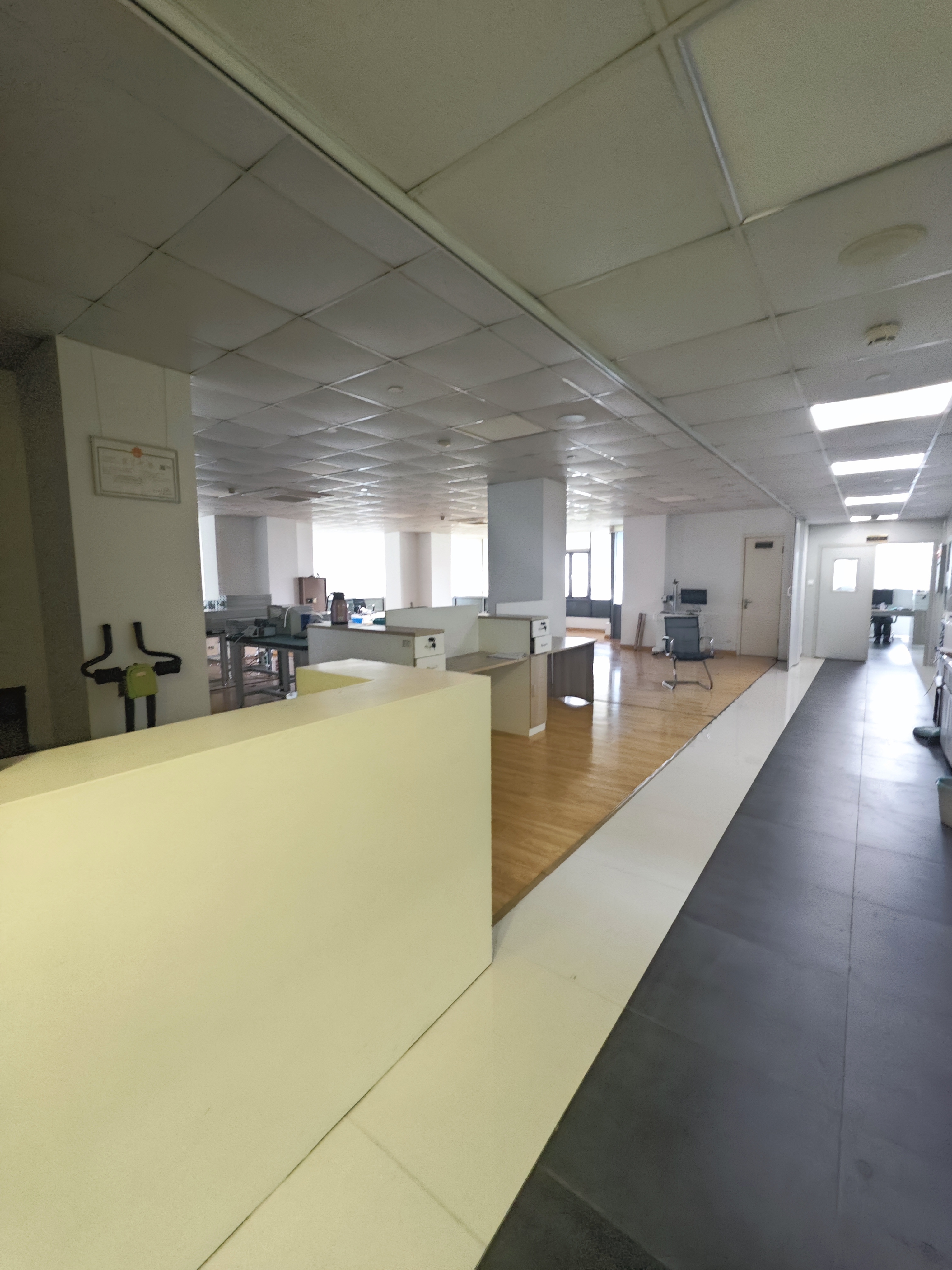 黄兴公园东方蓝海国际广场239平米写字楼出租