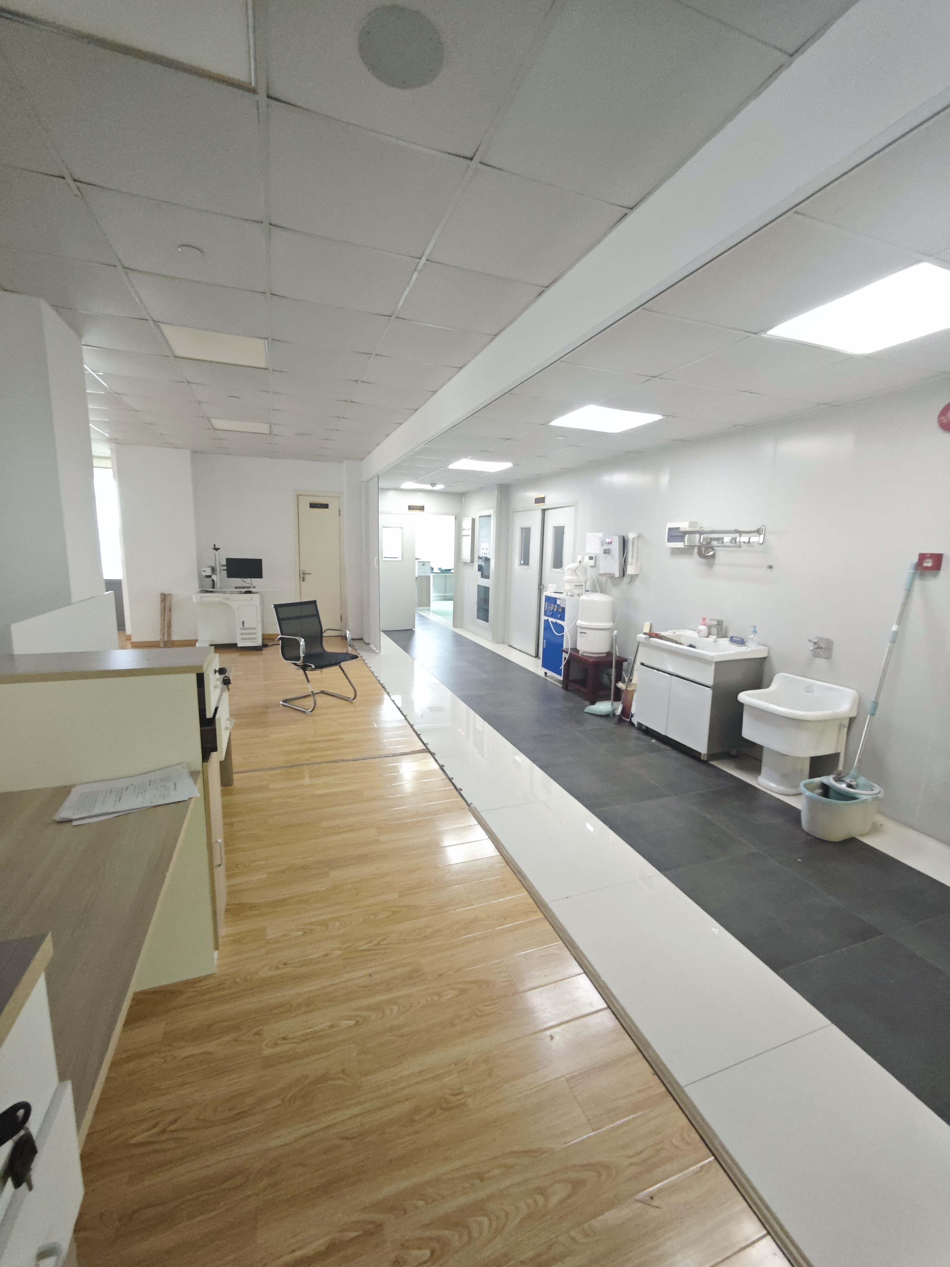 黄兴公园东方蓝海国际广场239平米写字楼出租