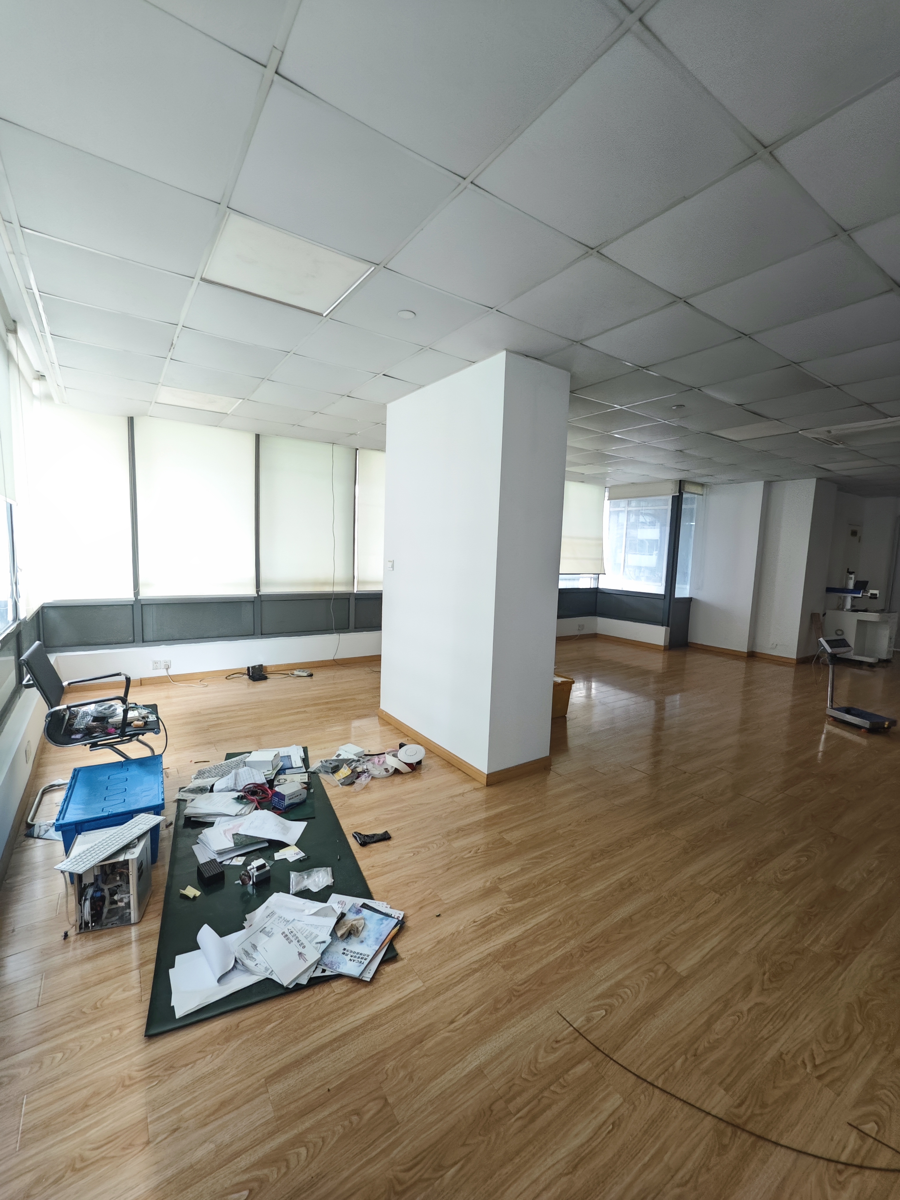 黄兴公园东方蓝海国际广场239平米写字楼出租