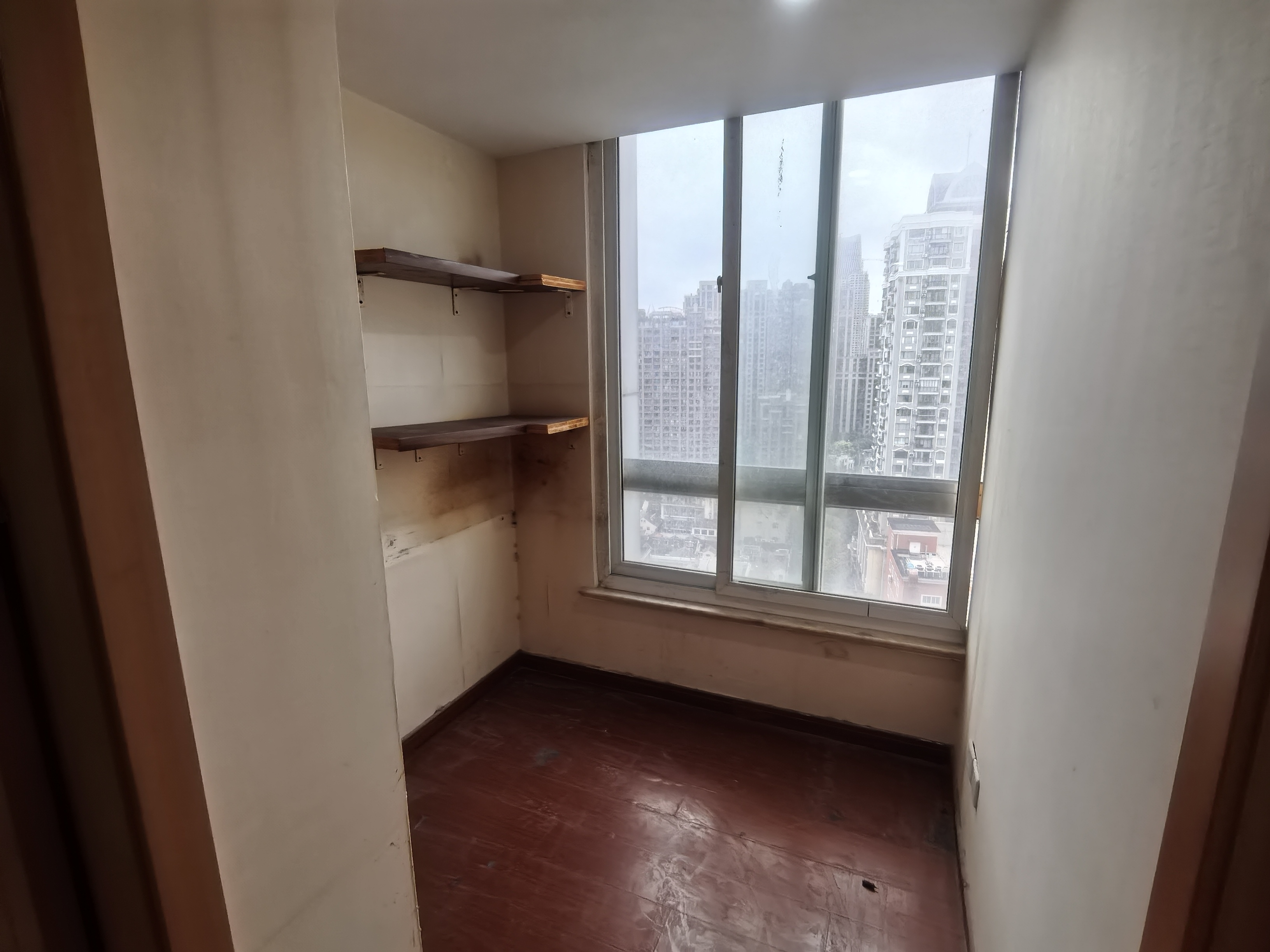 老西门万事利大厦113平米写字楼出租