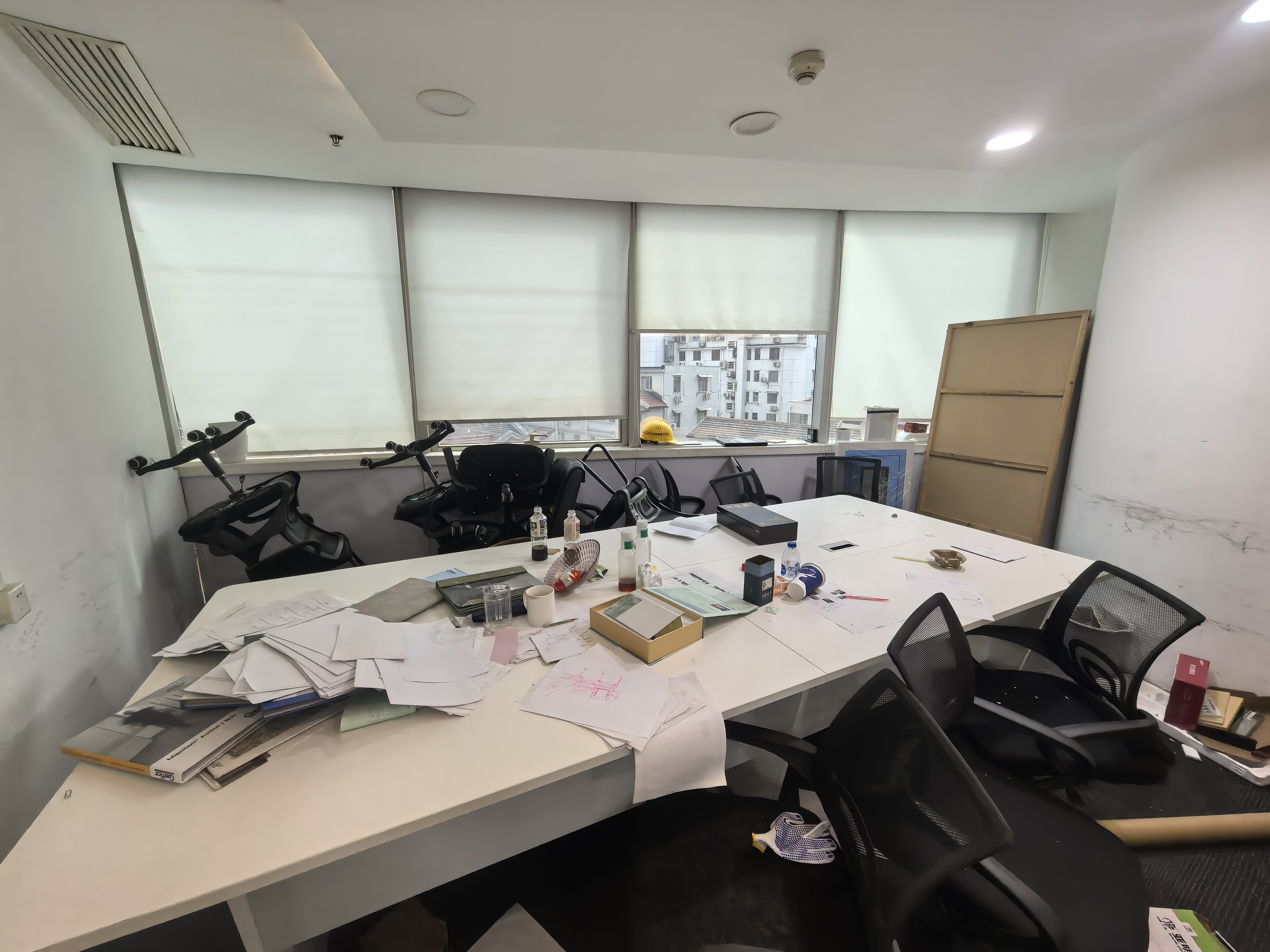 人民广场峻岭广场137平米写字楼出租