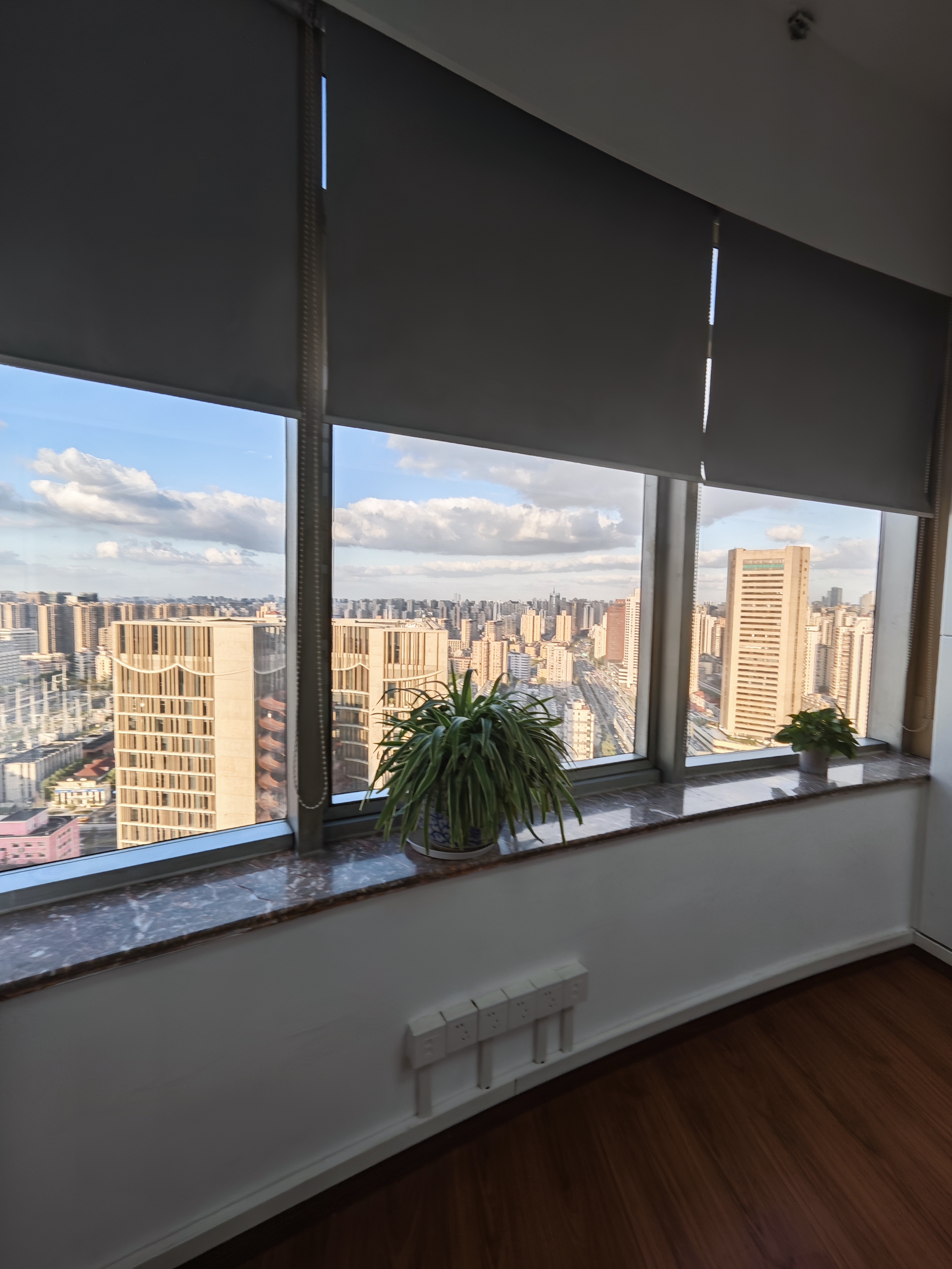 曹杨中关村科技大厦85平米写字楼出租