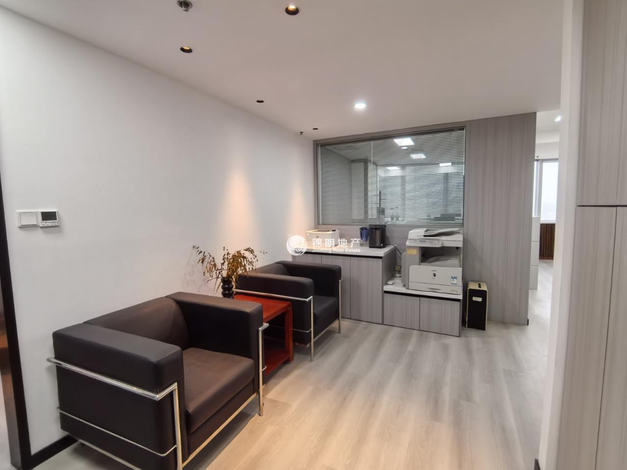 陆家嘴乐凯大厦144平米写字楼出租