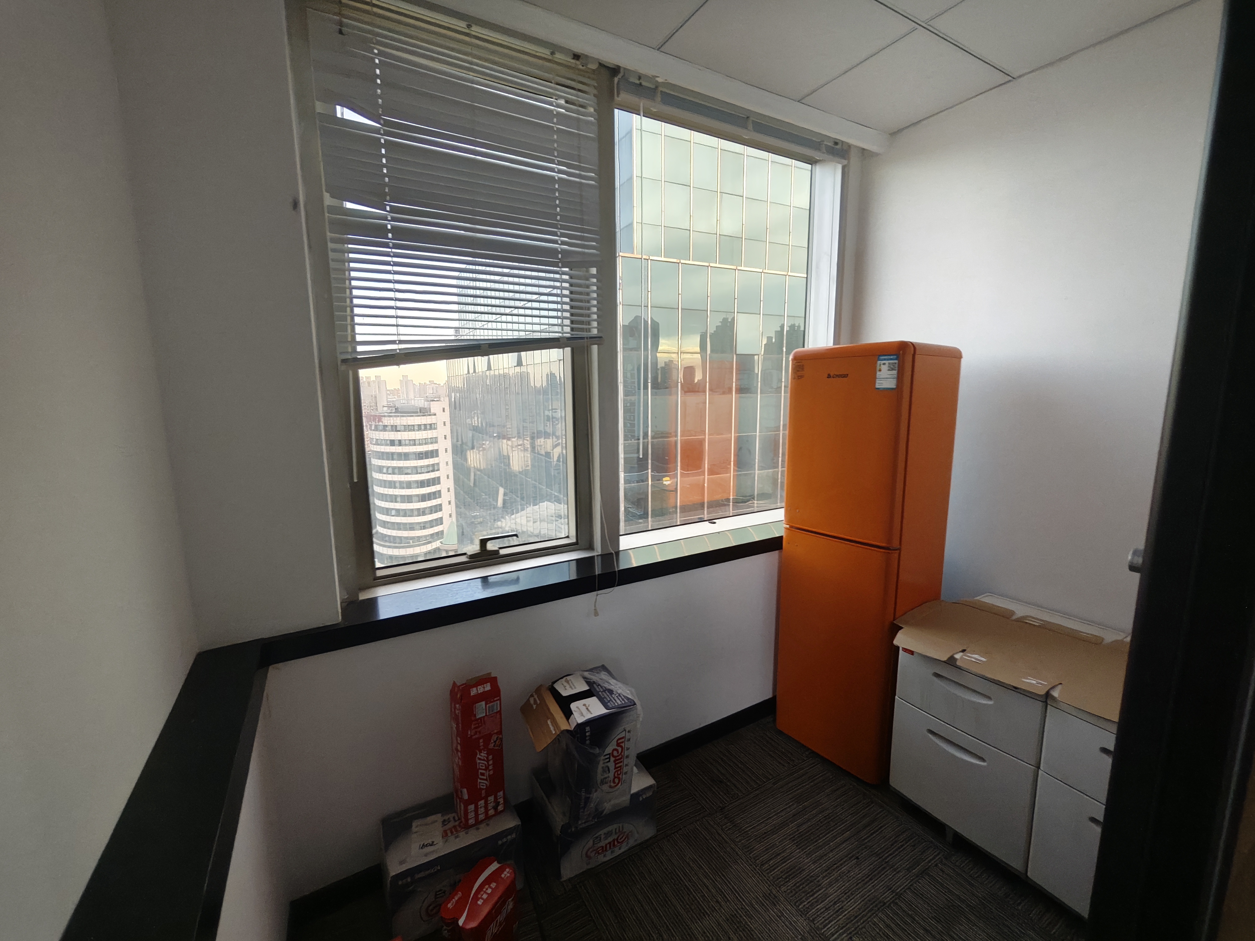 陆家嘴胜康廖氏大厦97平米写字楼出租