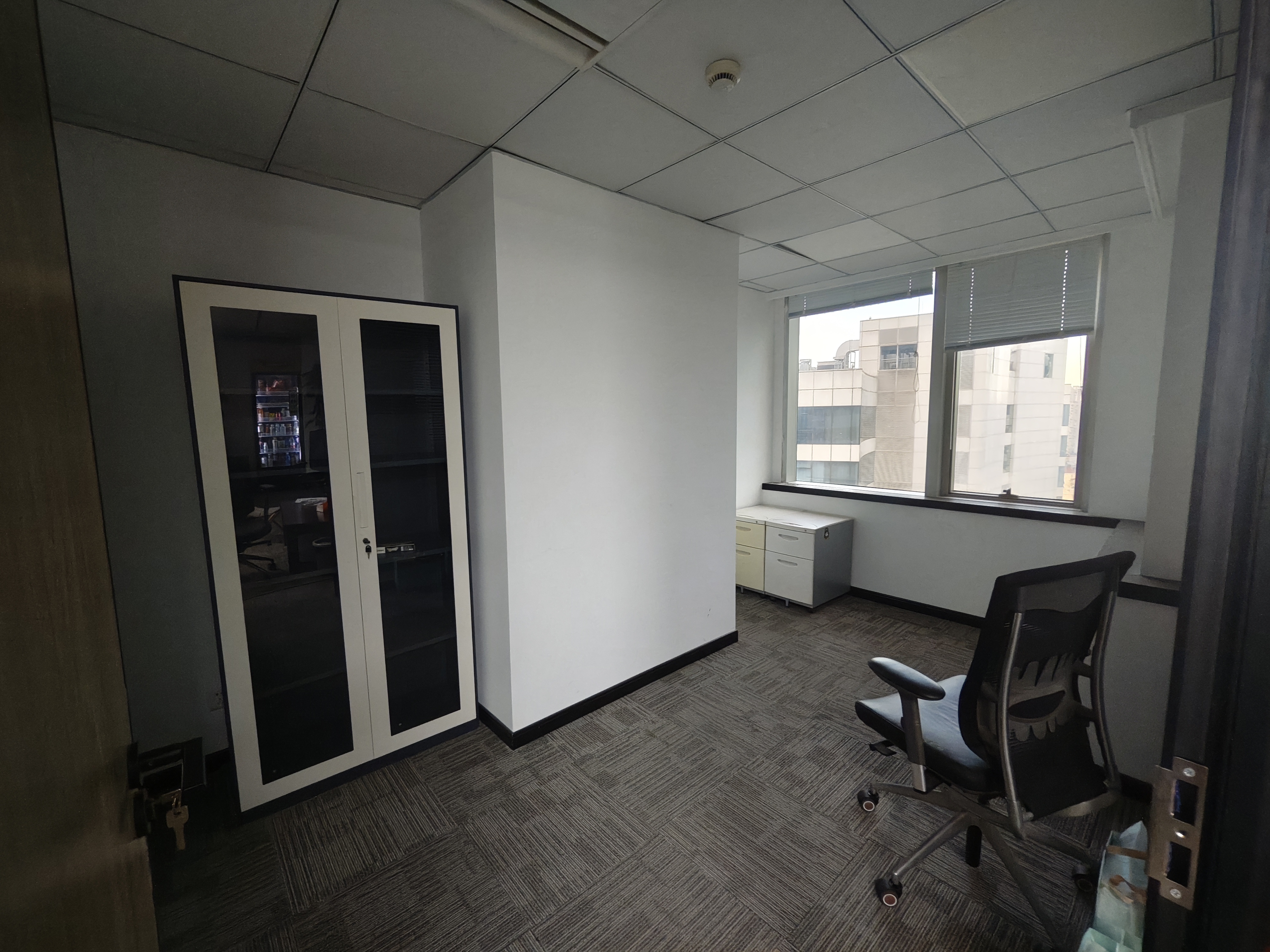 陆家嘴胜康廖氏大厦97平米写字楼出租