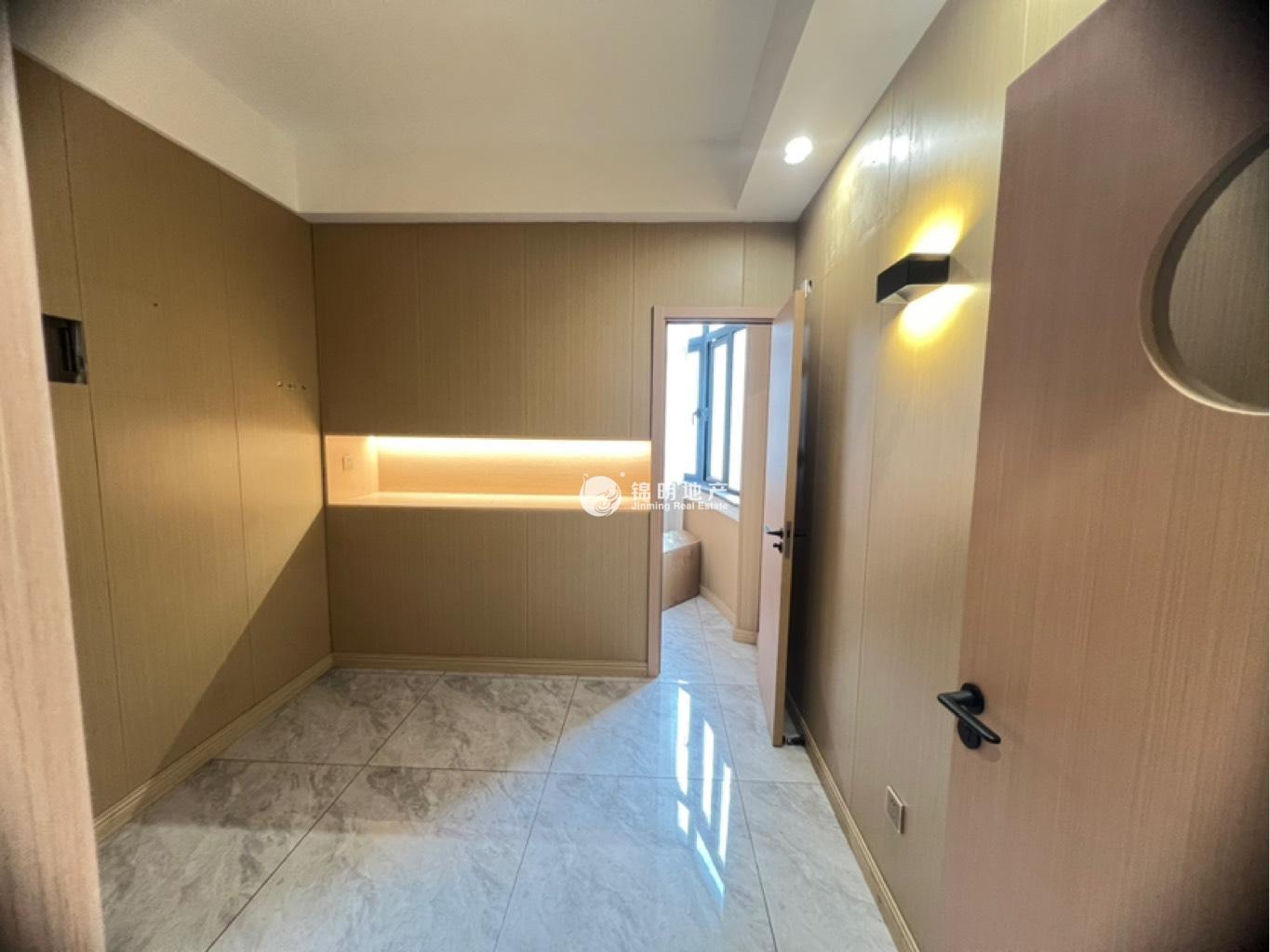 新华路时代大厦138平米写字楼出租