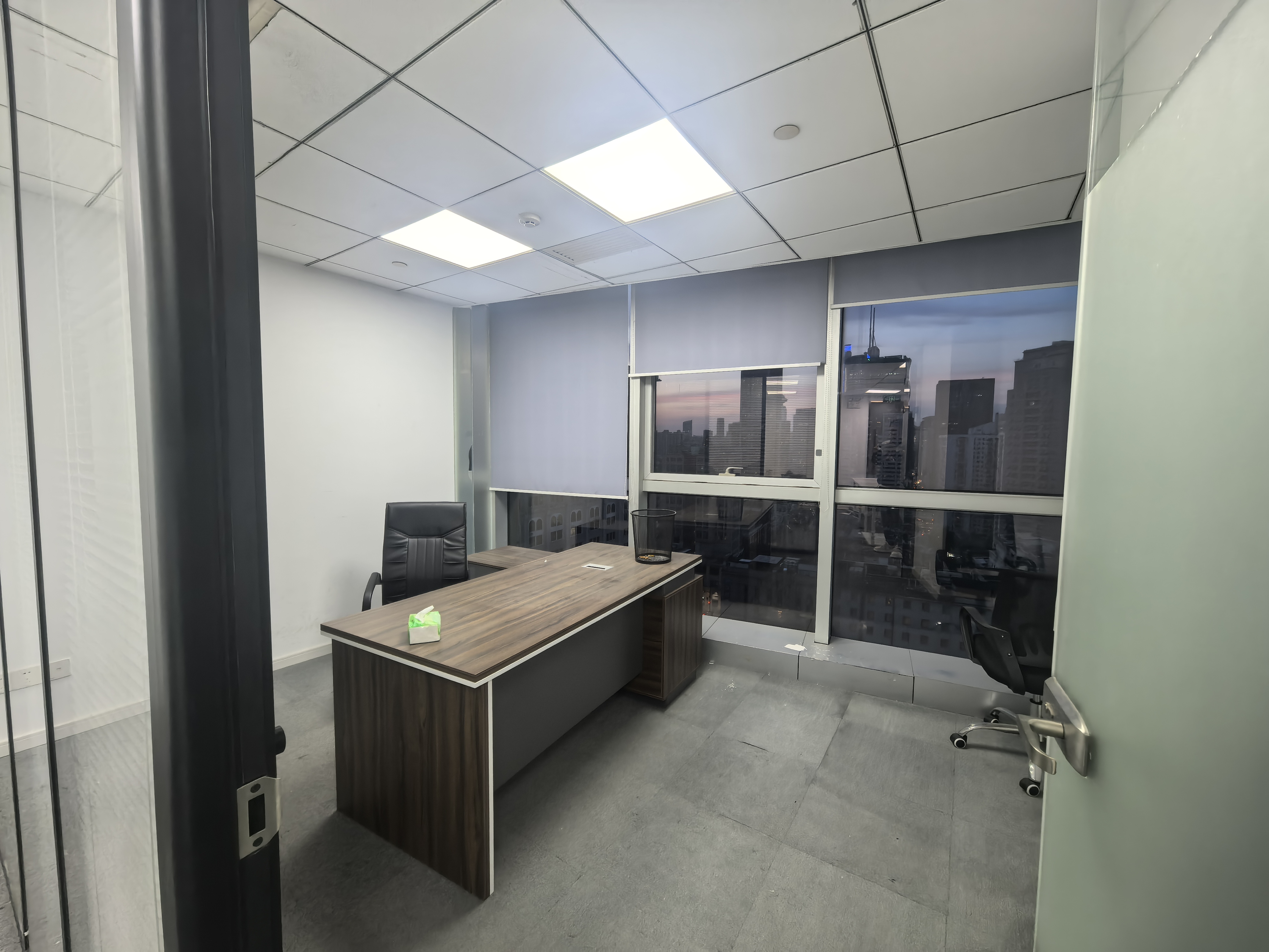 淮海中路东淮海国际大厦135平米写字楼出租