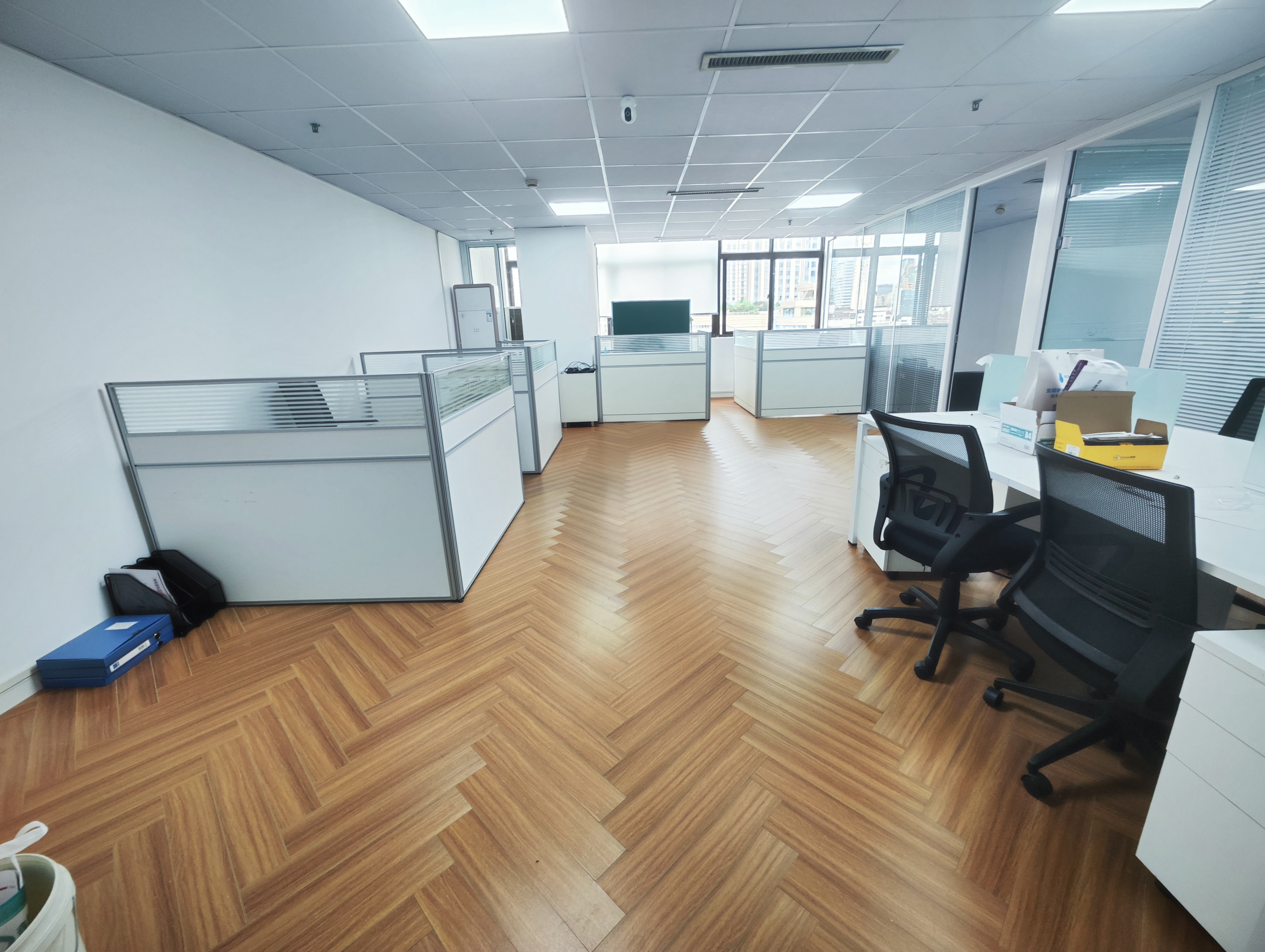 打浦桥瑞金花园商务楼104平米写字楼出租